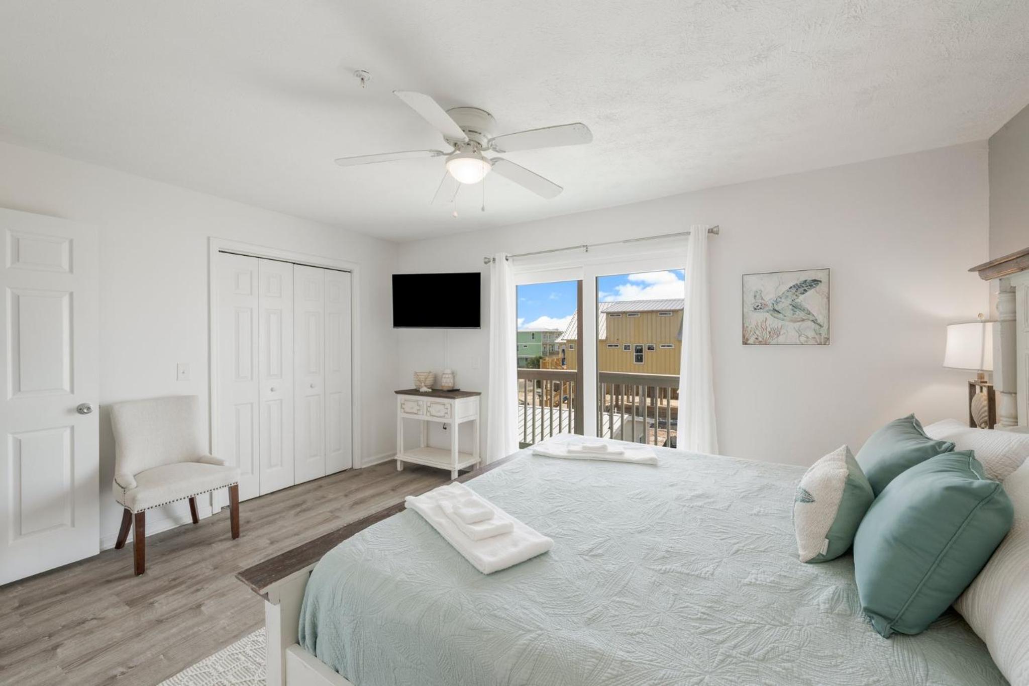 Sand Buckets Unit D, Ocean View Beach Townhouse view 3