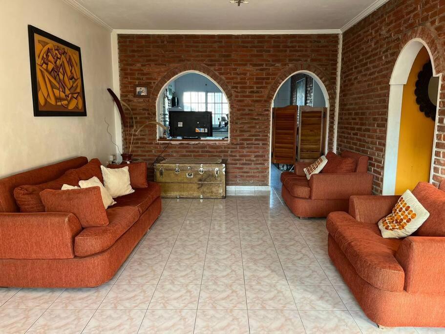 Amplia casa quinta en Chivilcoy