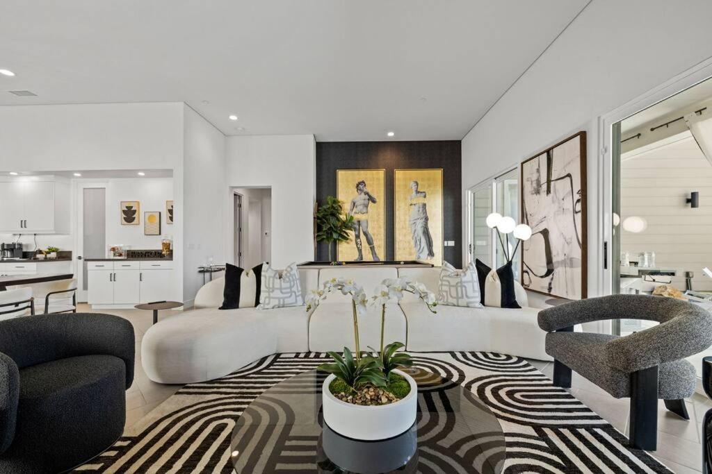 Photo 68