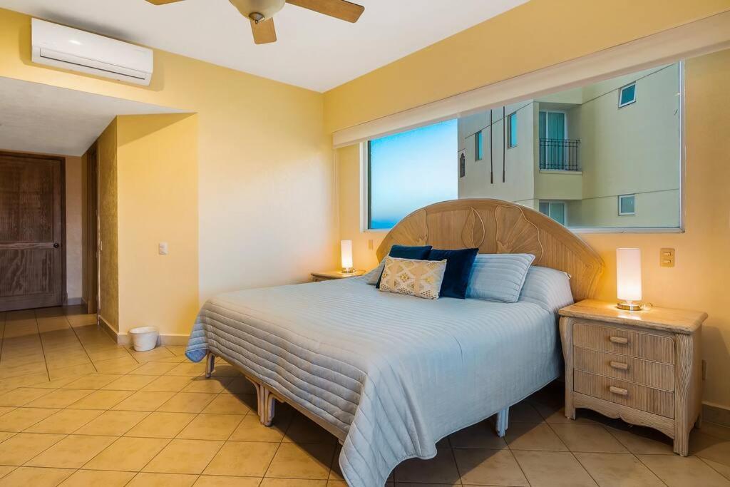 Beach Front-Ocean Views-Marina Luxury Condo-BVG