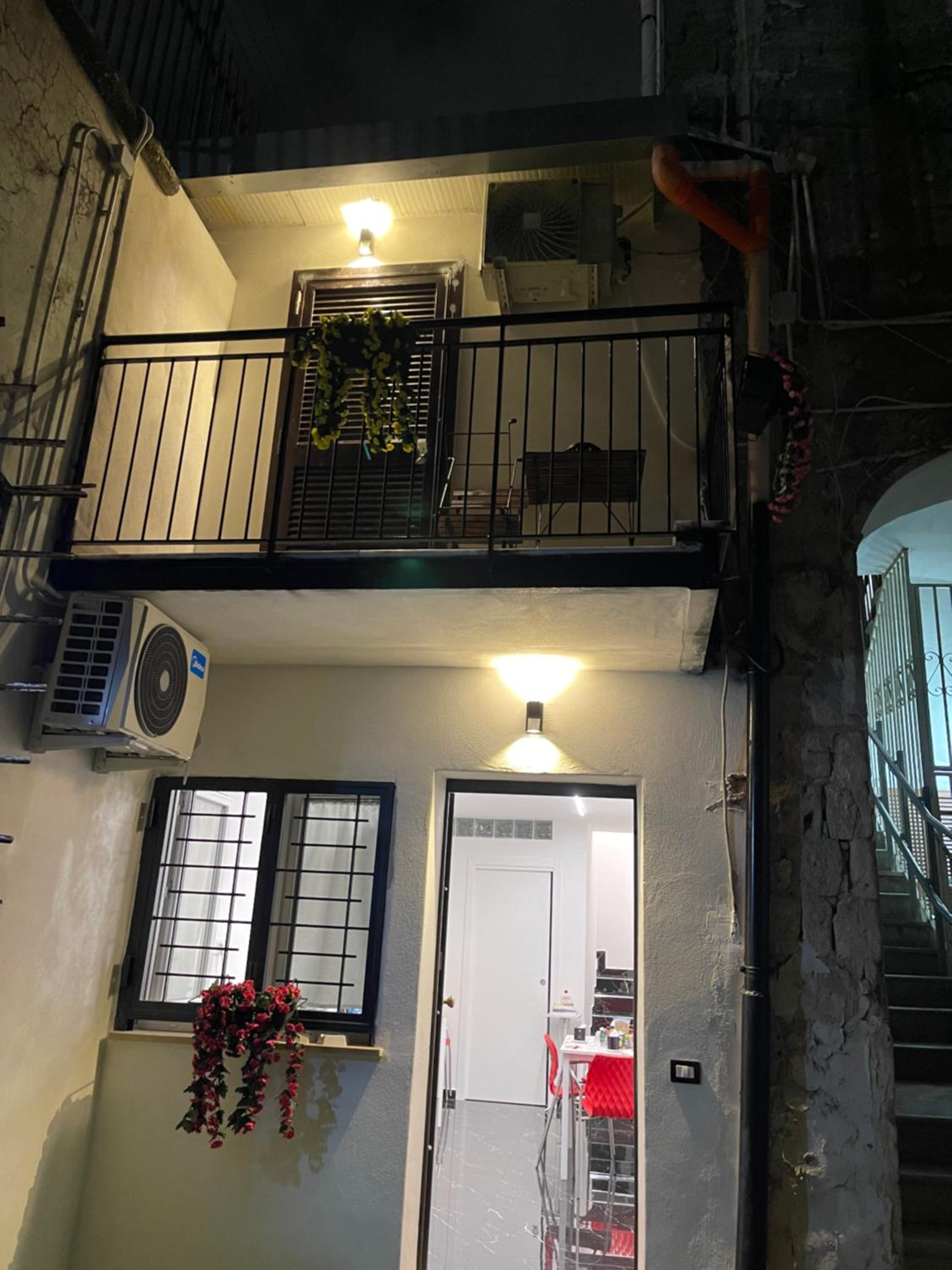 Lux House Naples Airport