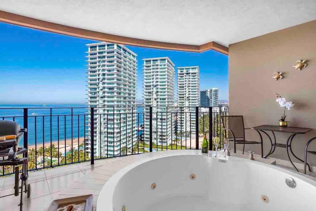 BEACH FRONT~ JACUZZI ~ SPECTACULAR OCEAN VIEWS view 5