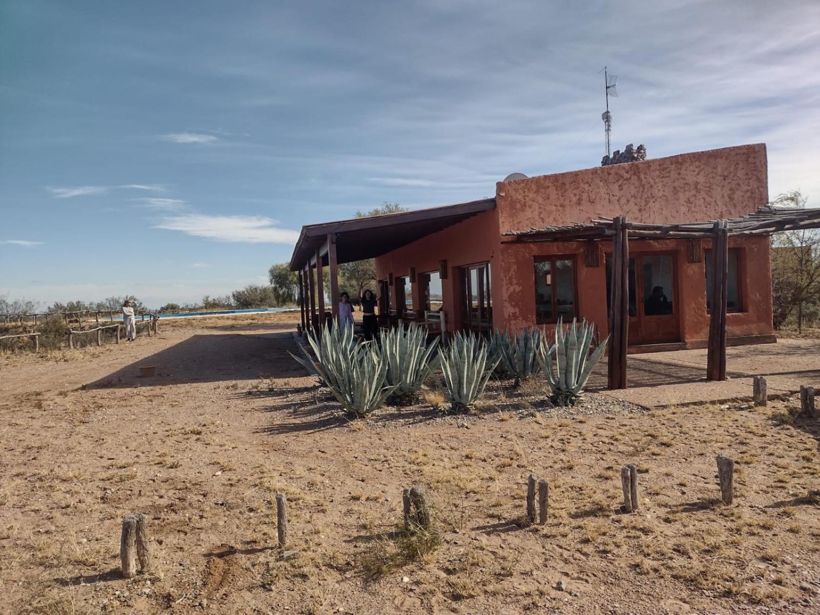 laaguada_restodecampo & cabañas