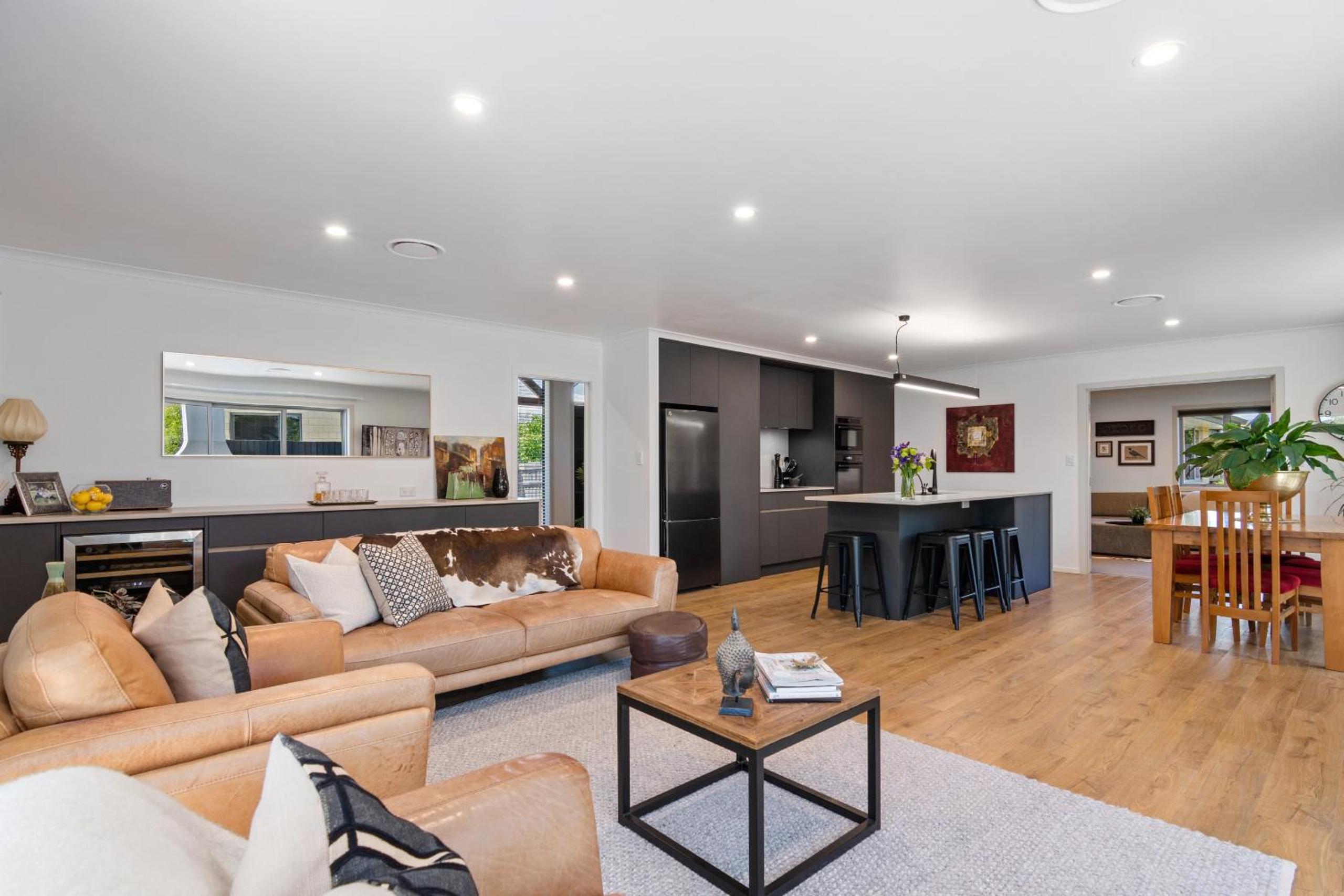 Banksia Retreat - Blenheim Holiday Home