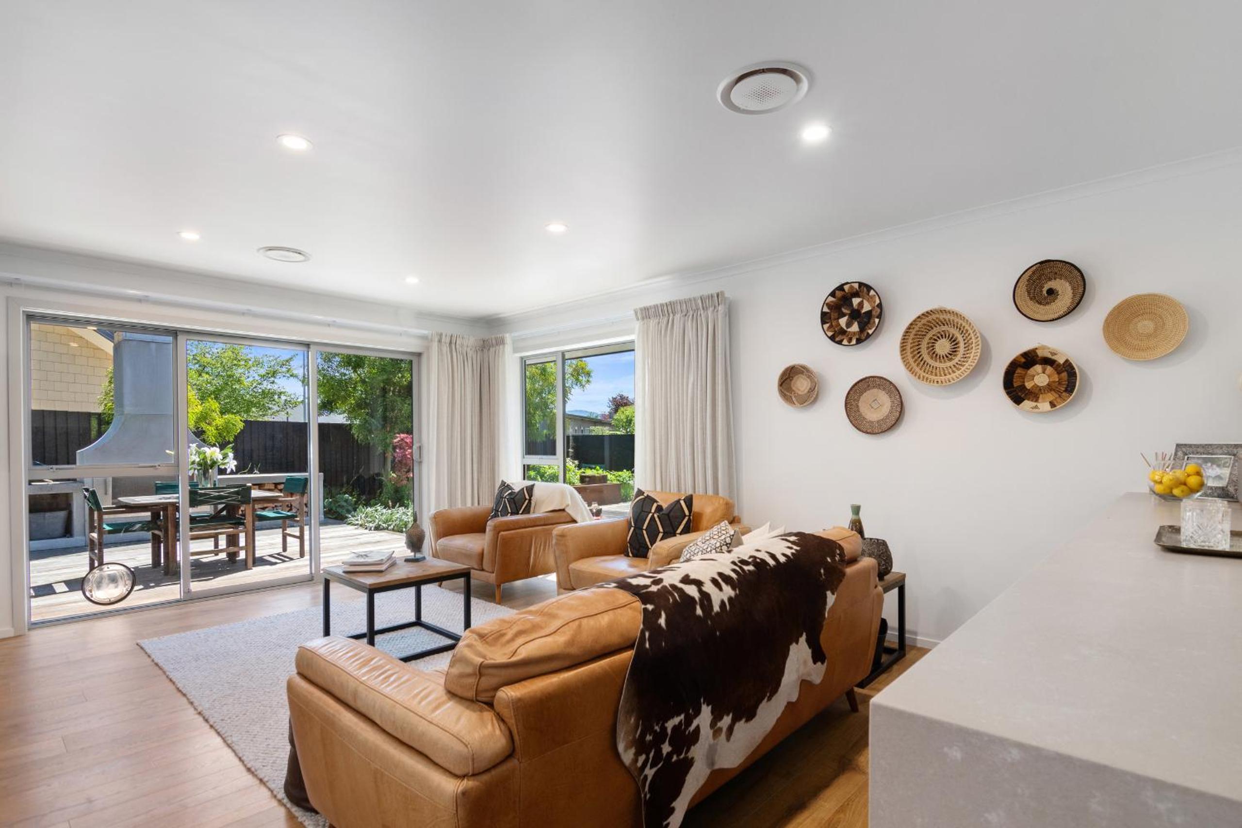 Banksia Retreat - Blenheim Holiday Home