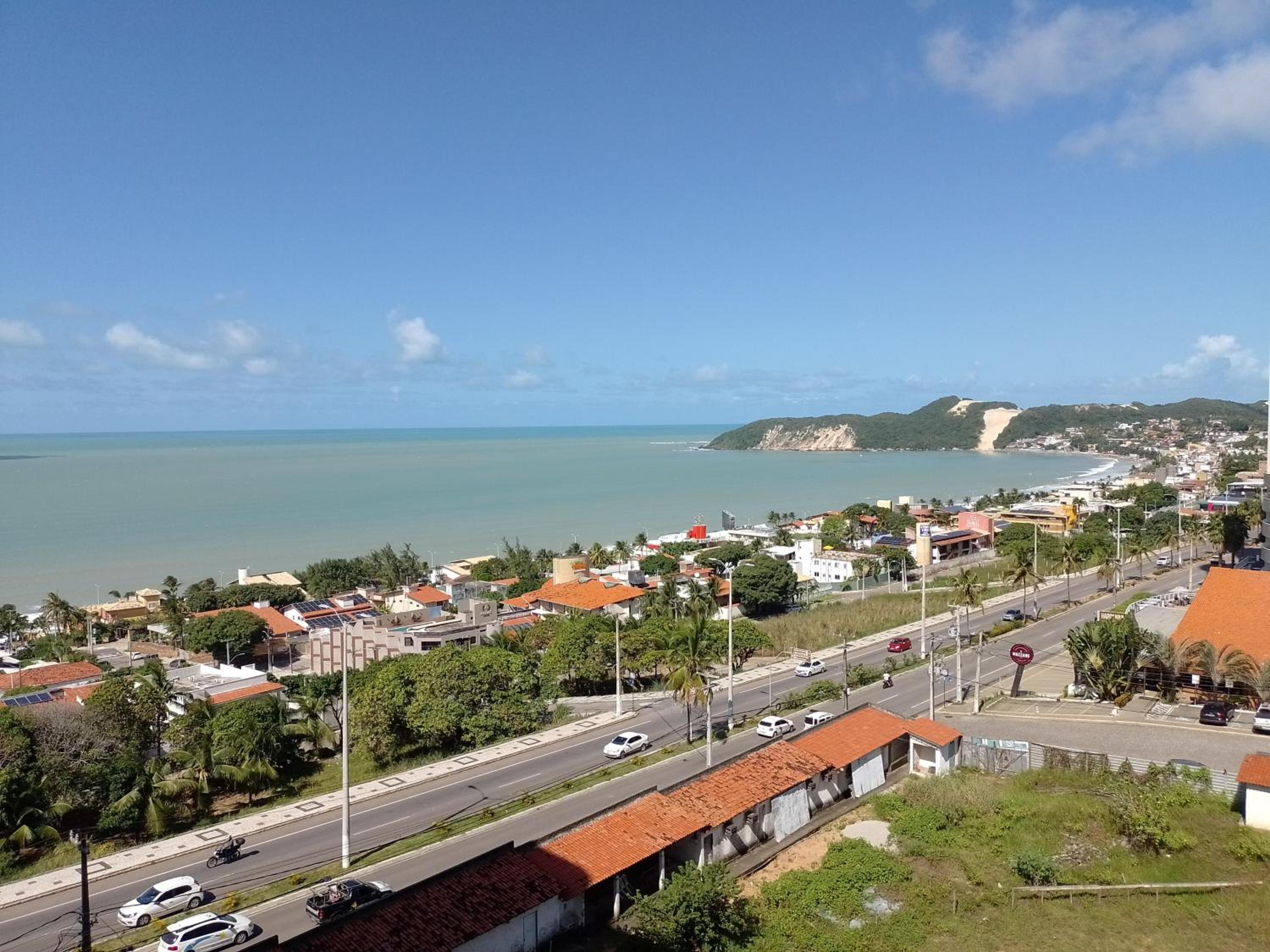PONTA NEGRA FLAT APART