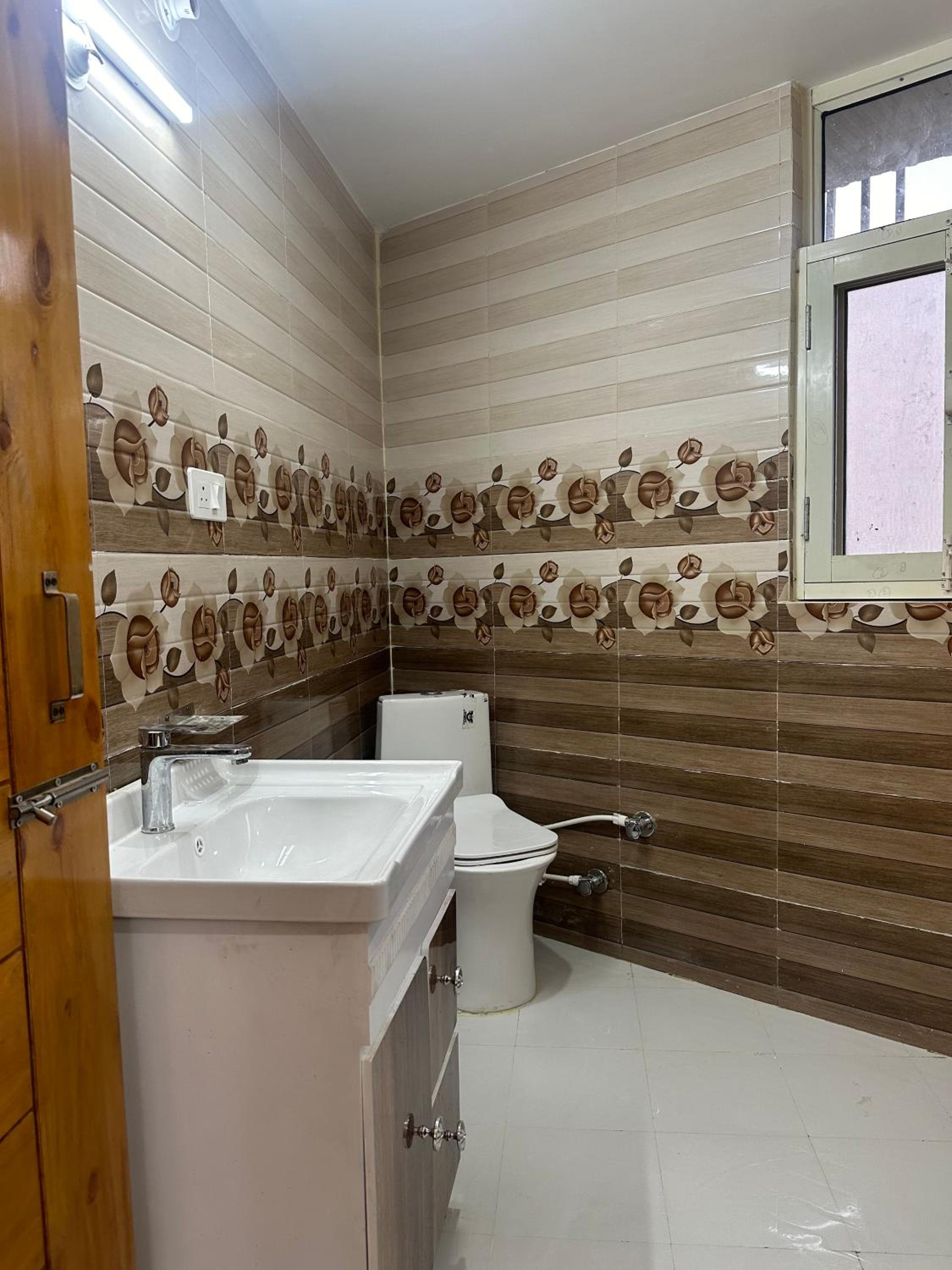 Dhauladhar Homes