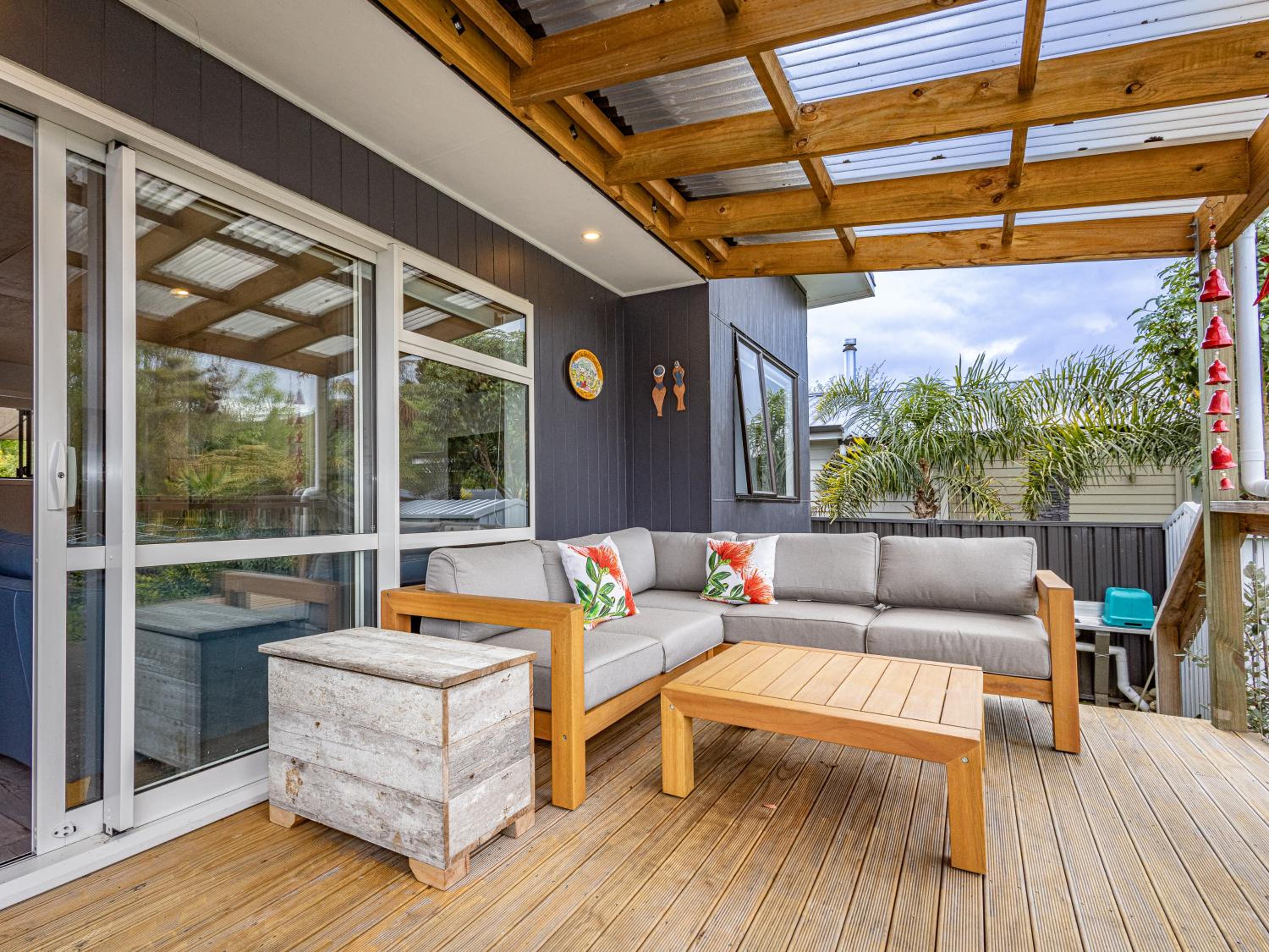 Our Happy Place - Kinloch Holiday Home view 2