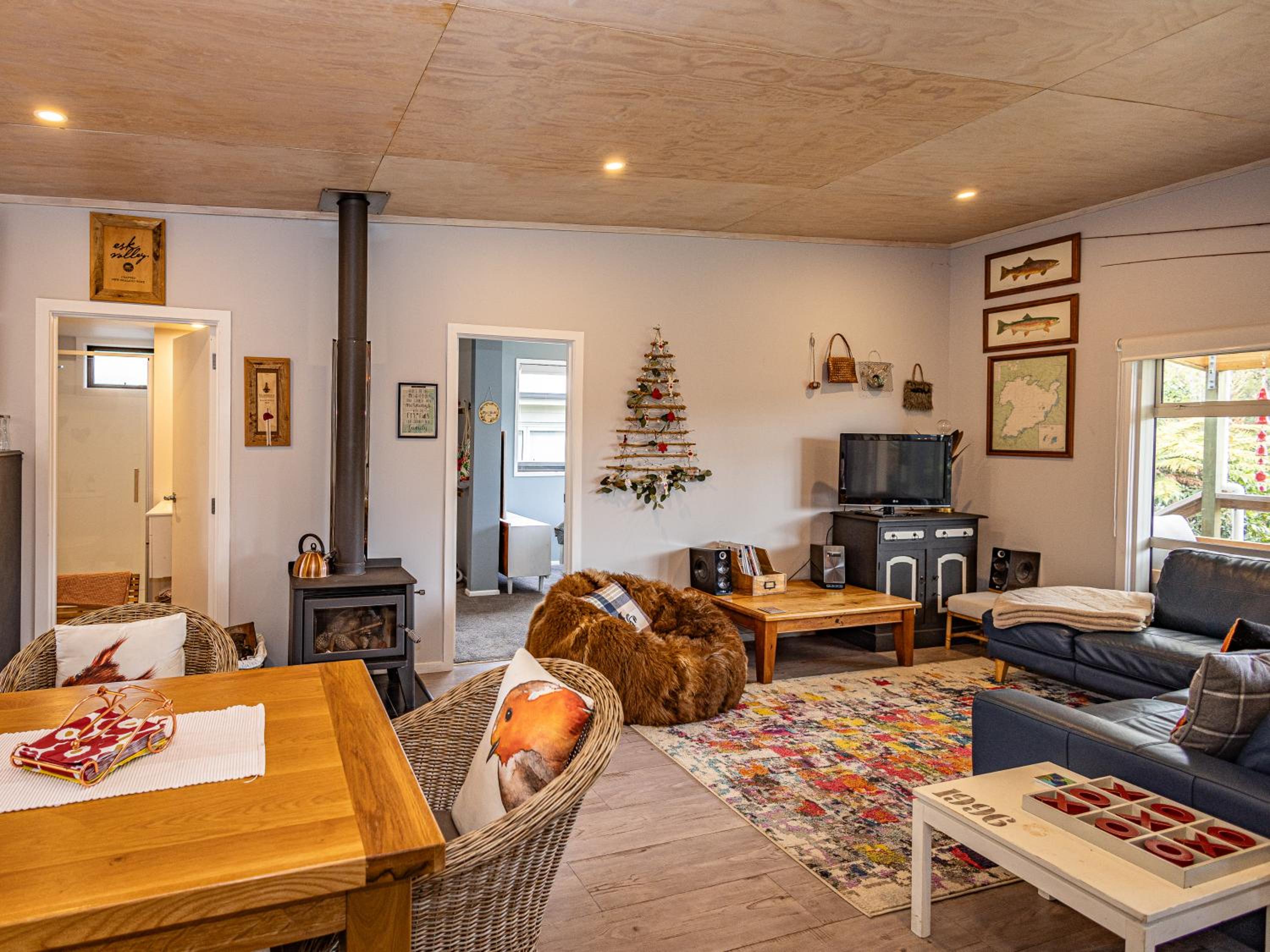 Our Happy Place - Kinloch Holiday Home view 4