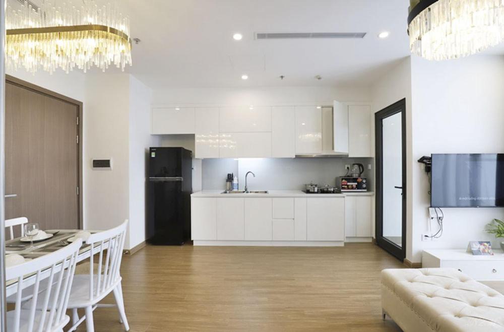 Q's home Vinhomes Skylake