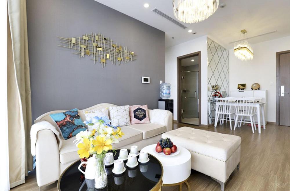 Q's home Vinhomes Skylake