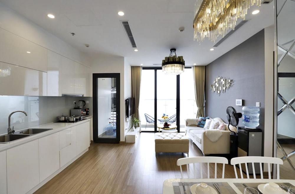 Q's home Vinhomes Skylake
