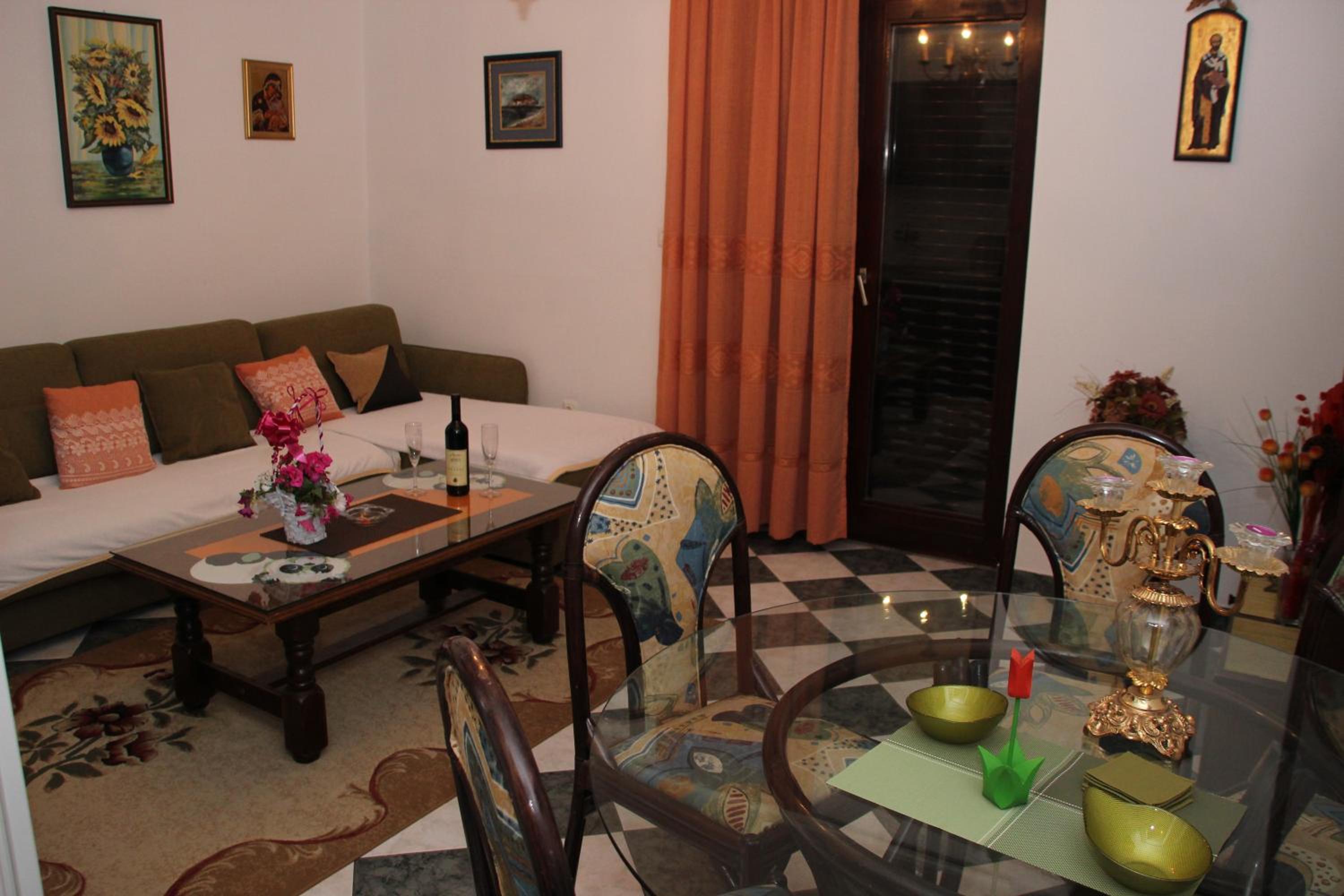 Apartment Glomazic