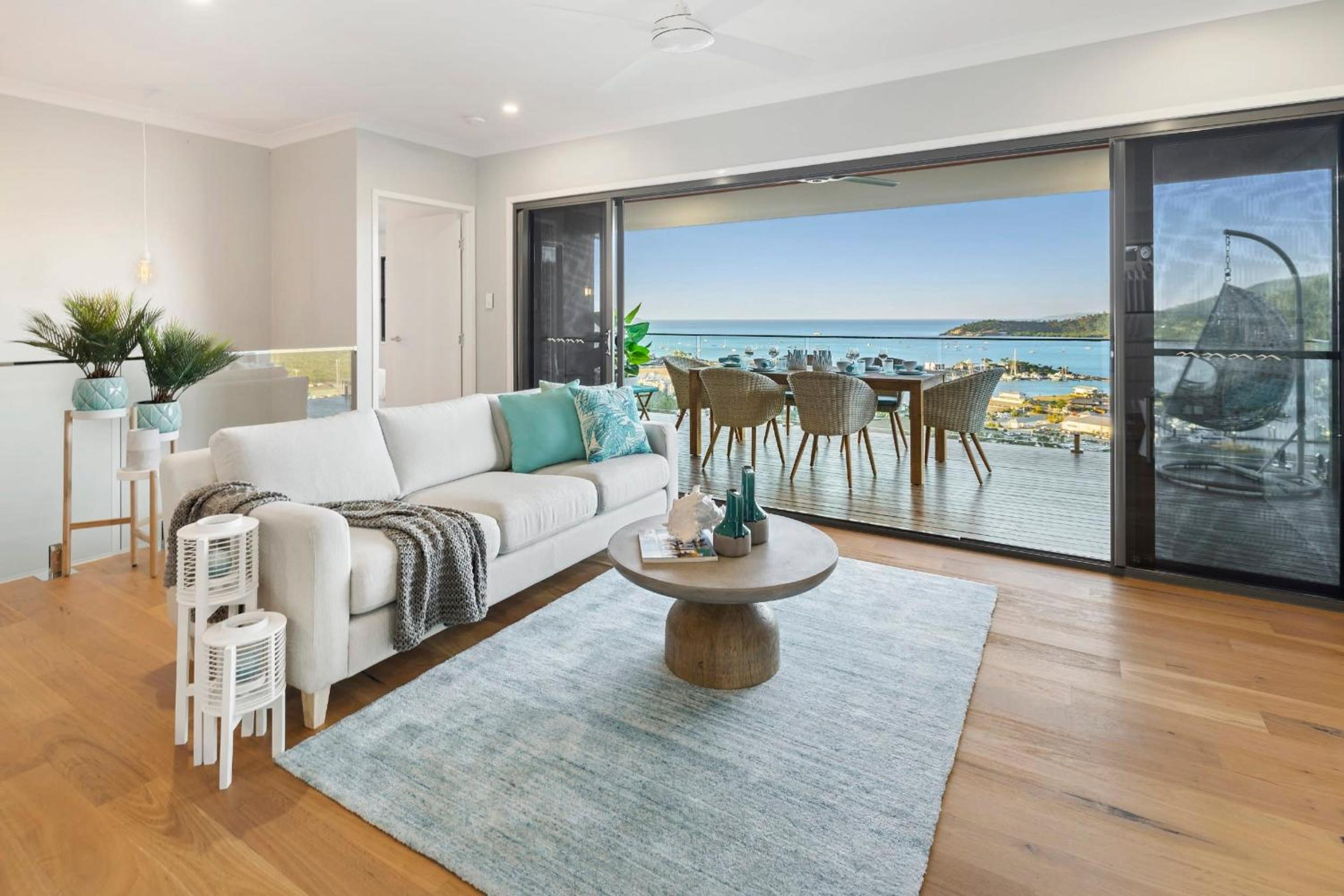 Relax & Daydream at 2 Elementa