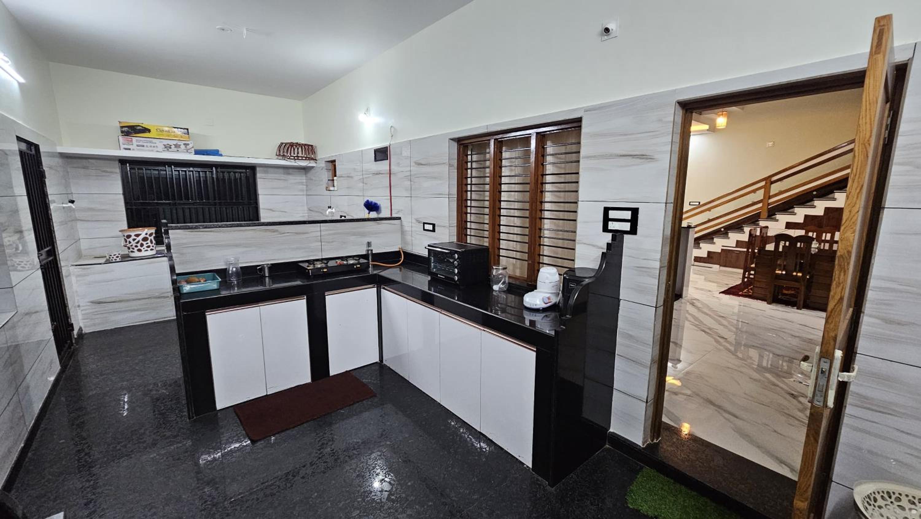 Vrindavan Homestay near Temple