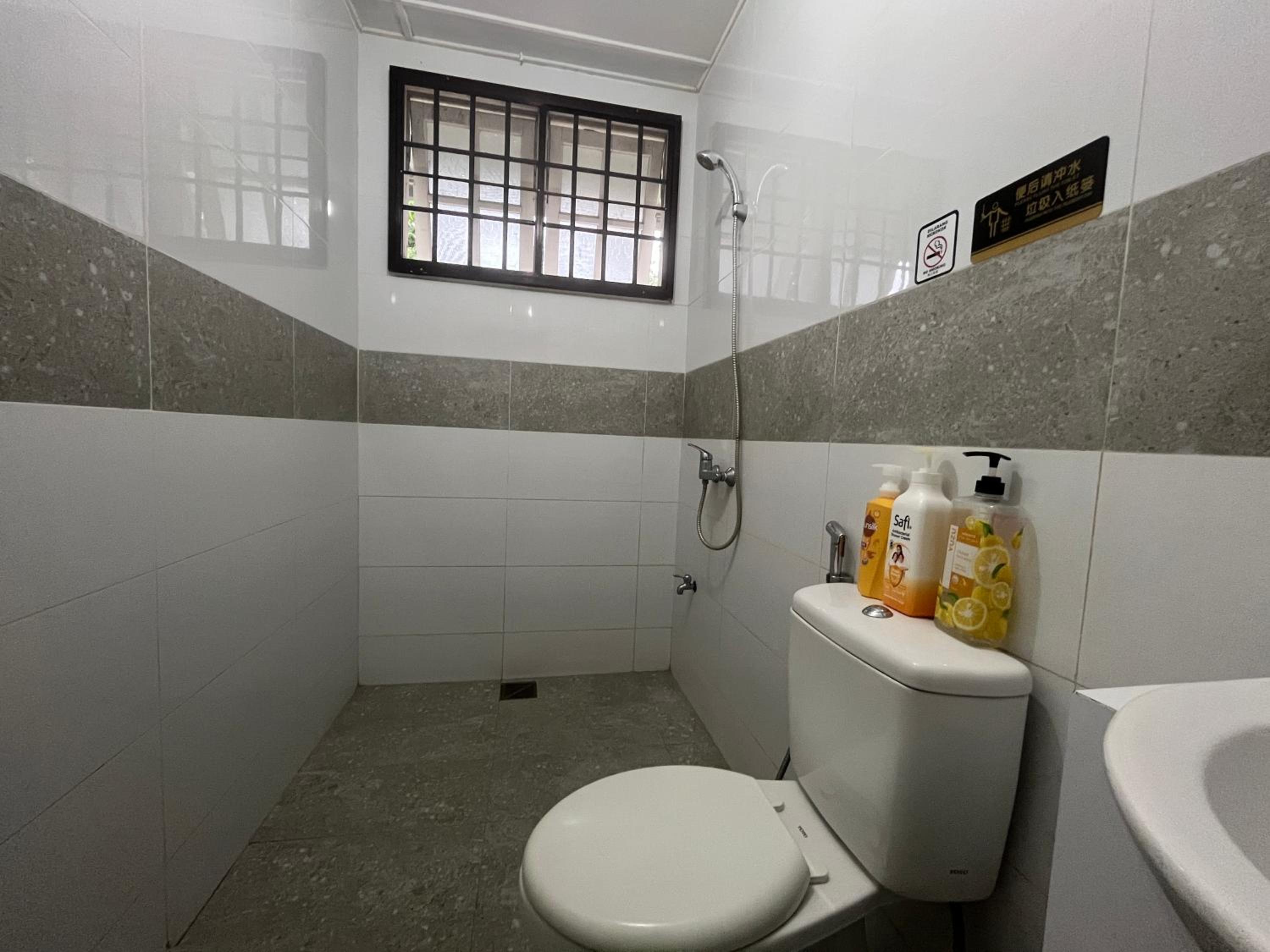 Joyful homestay Miri