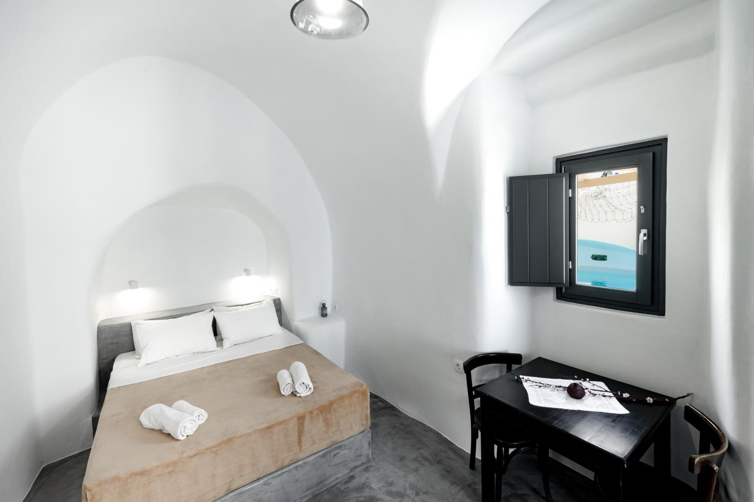 Lotza Studios photo 3