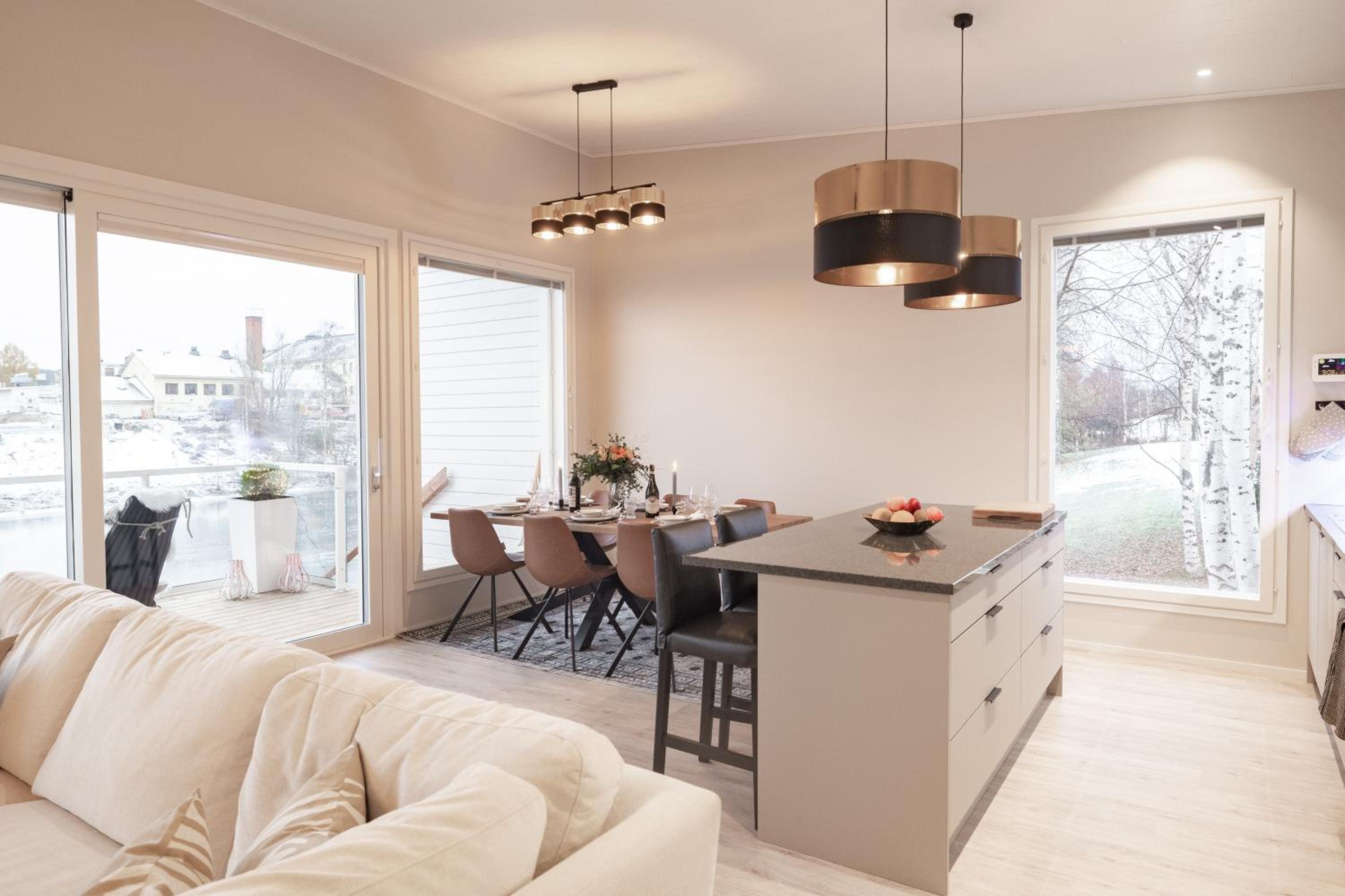 Luxury Home Rantapolku