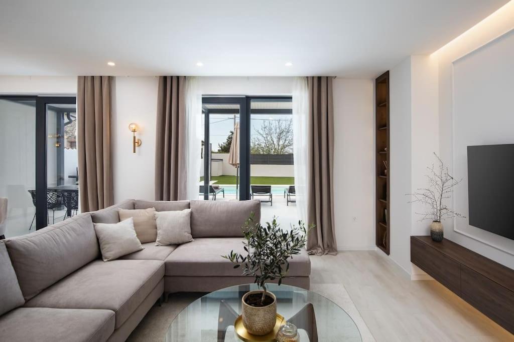 Villa Artis by IstriaLux view 5