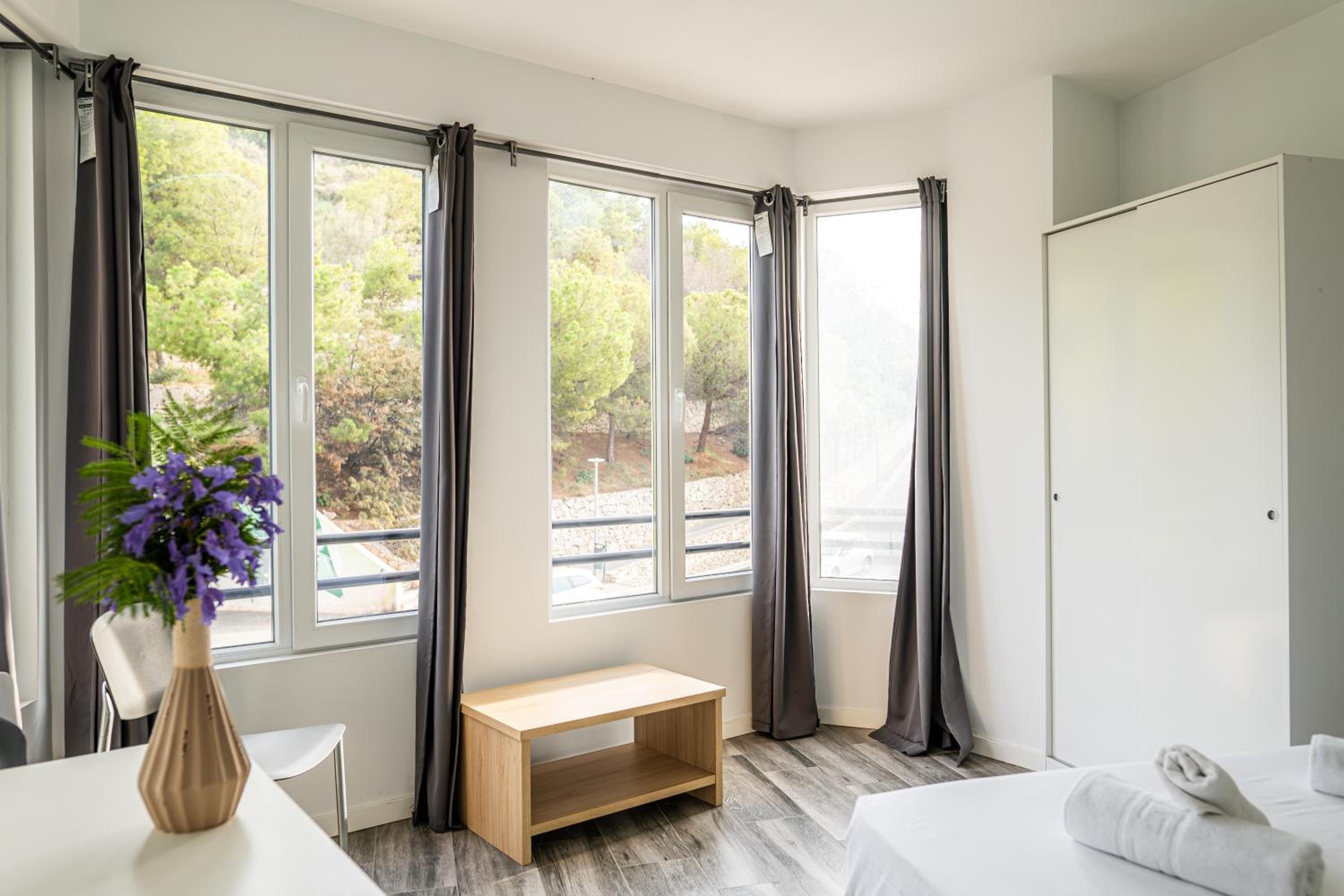 Casas349h Alicante Centre First Floor view 4