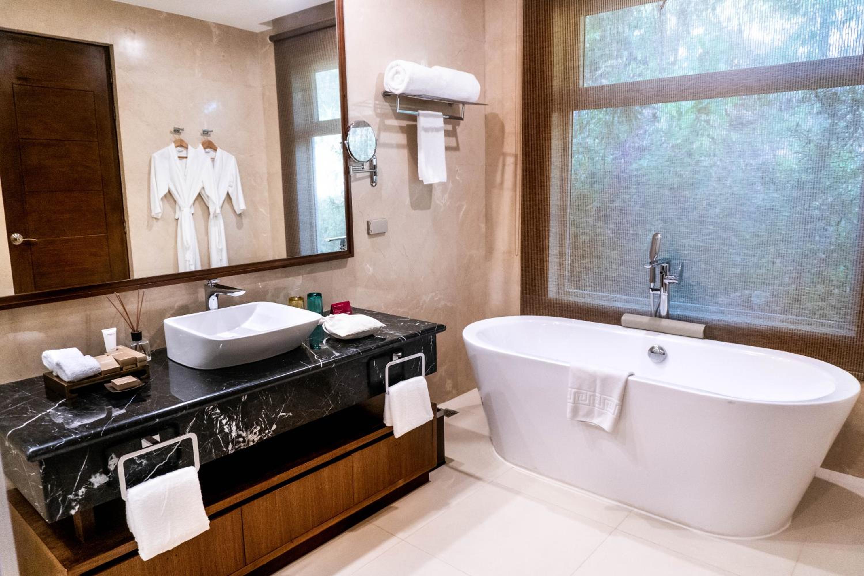 Movenpick Resort & Spa Boracay