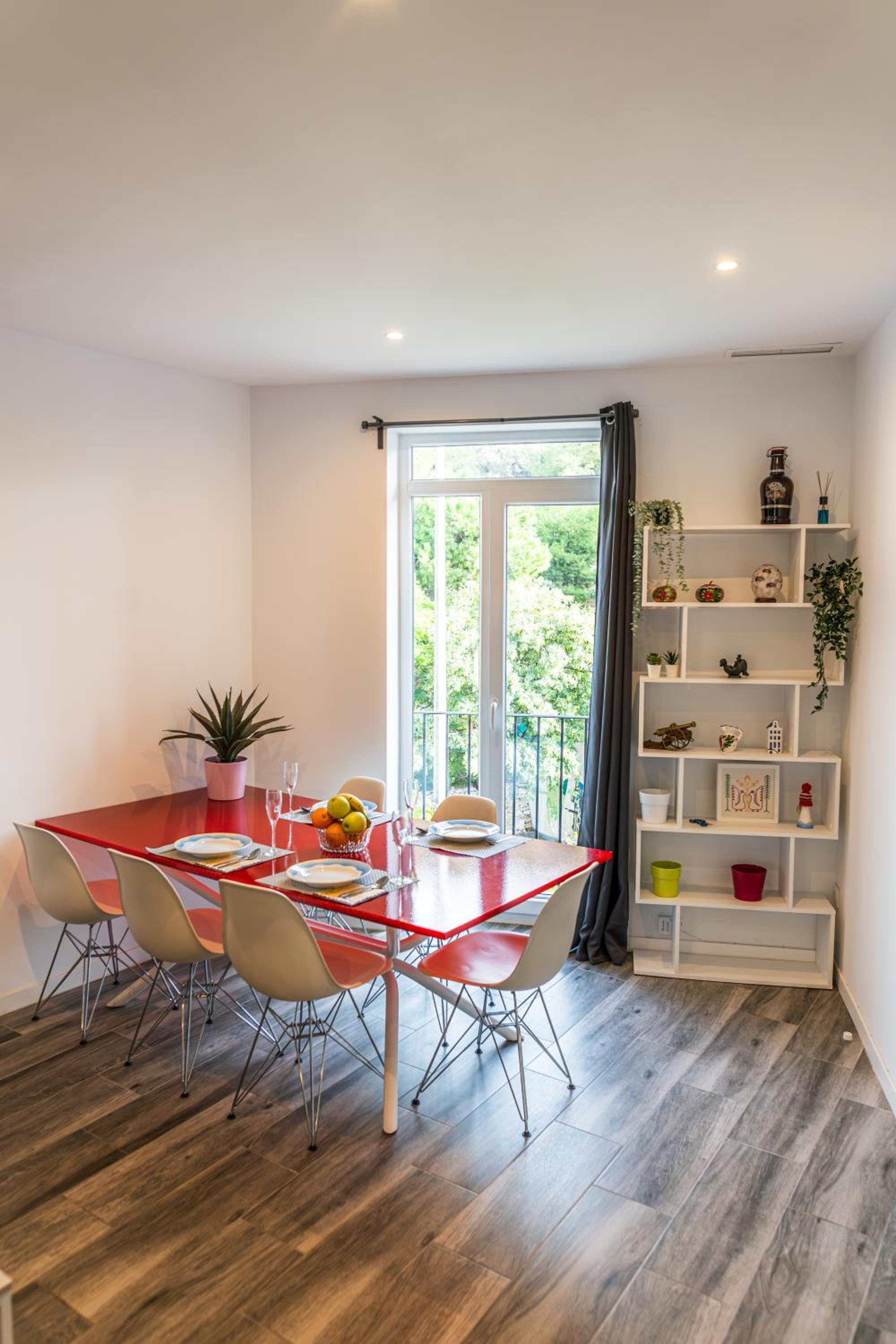 Casas349h Alicante Centre Second Floor view 5