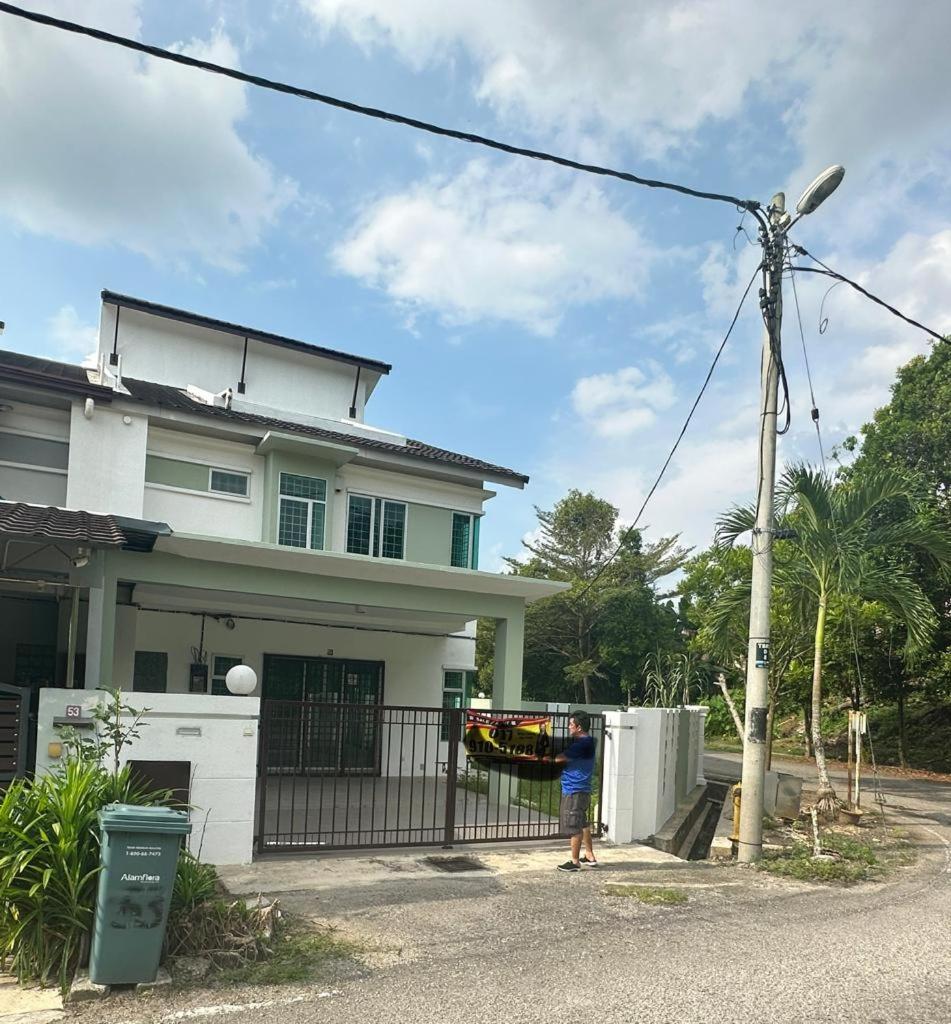Bahagia Makmur Homestay photo 1