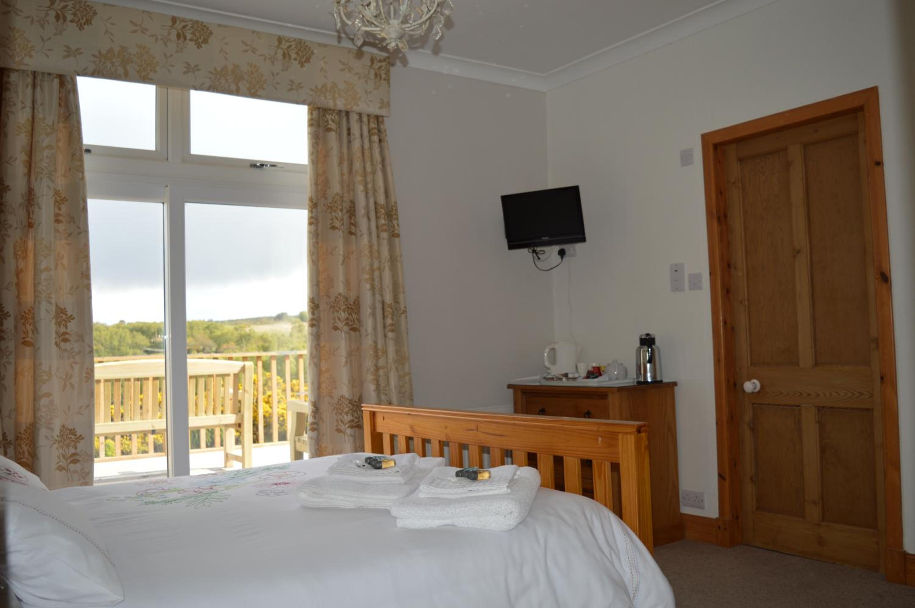 Strathview Lodge B&B