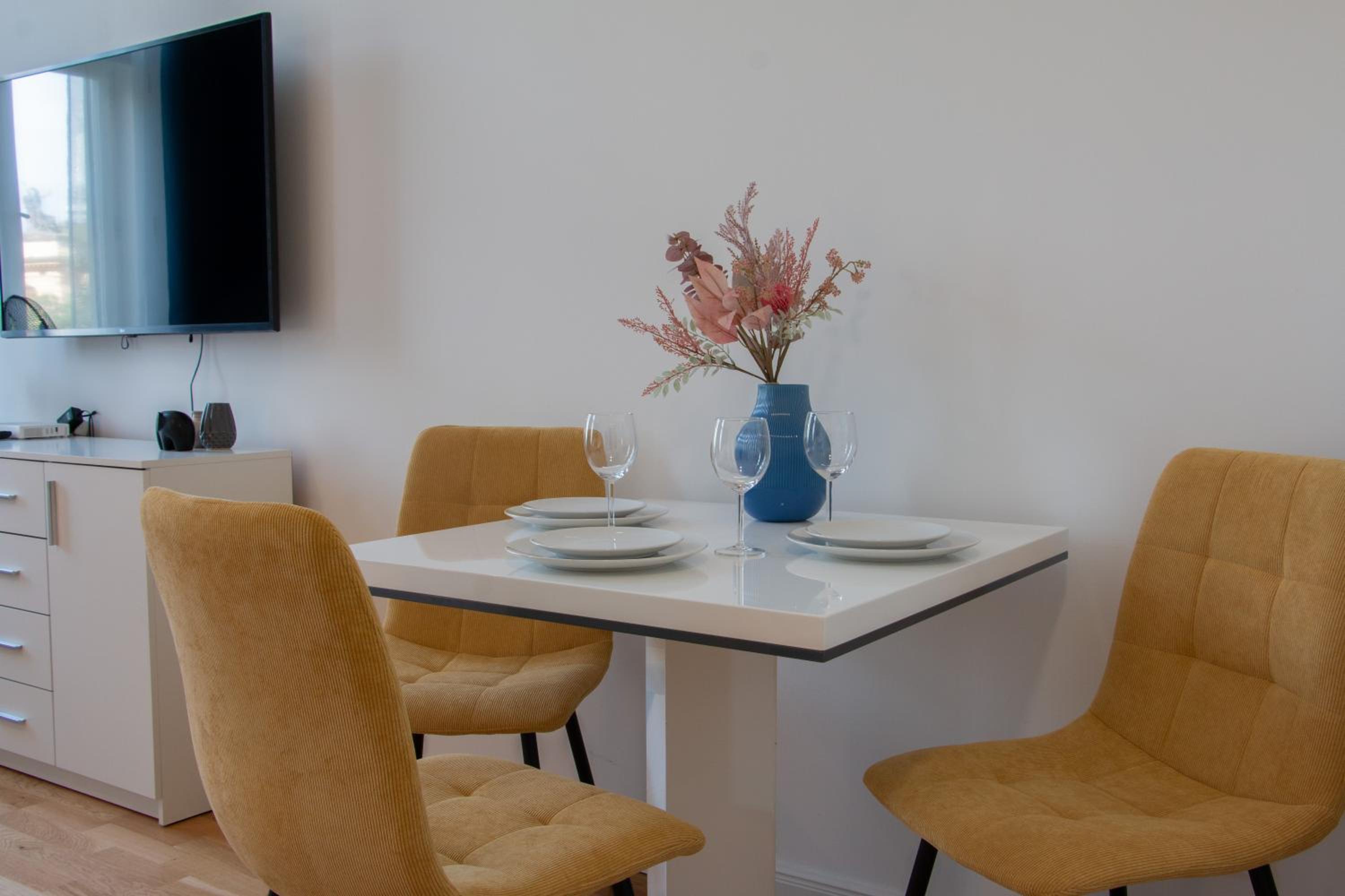 Washingtonova CR apartments