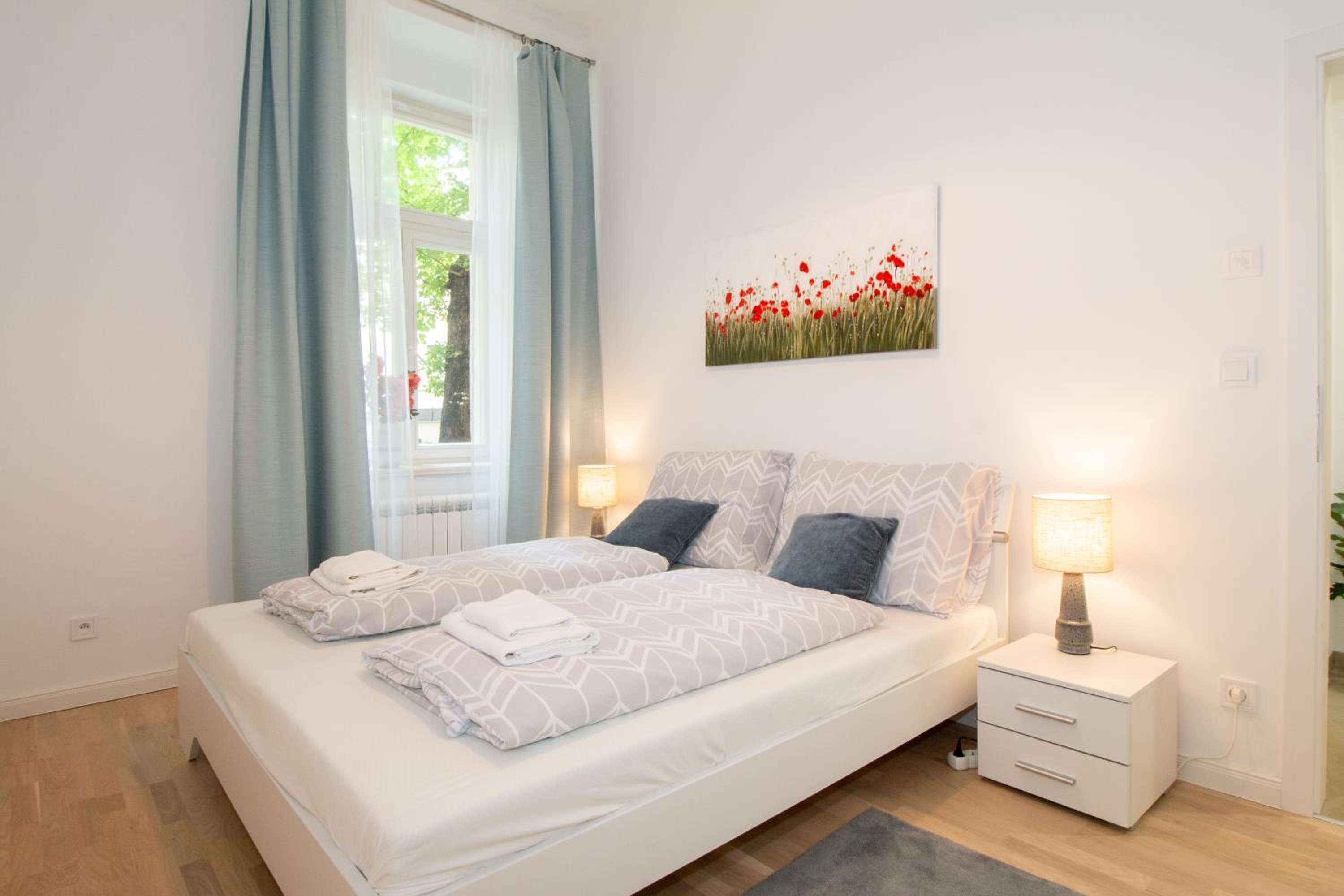 Washingtonova CR apartments