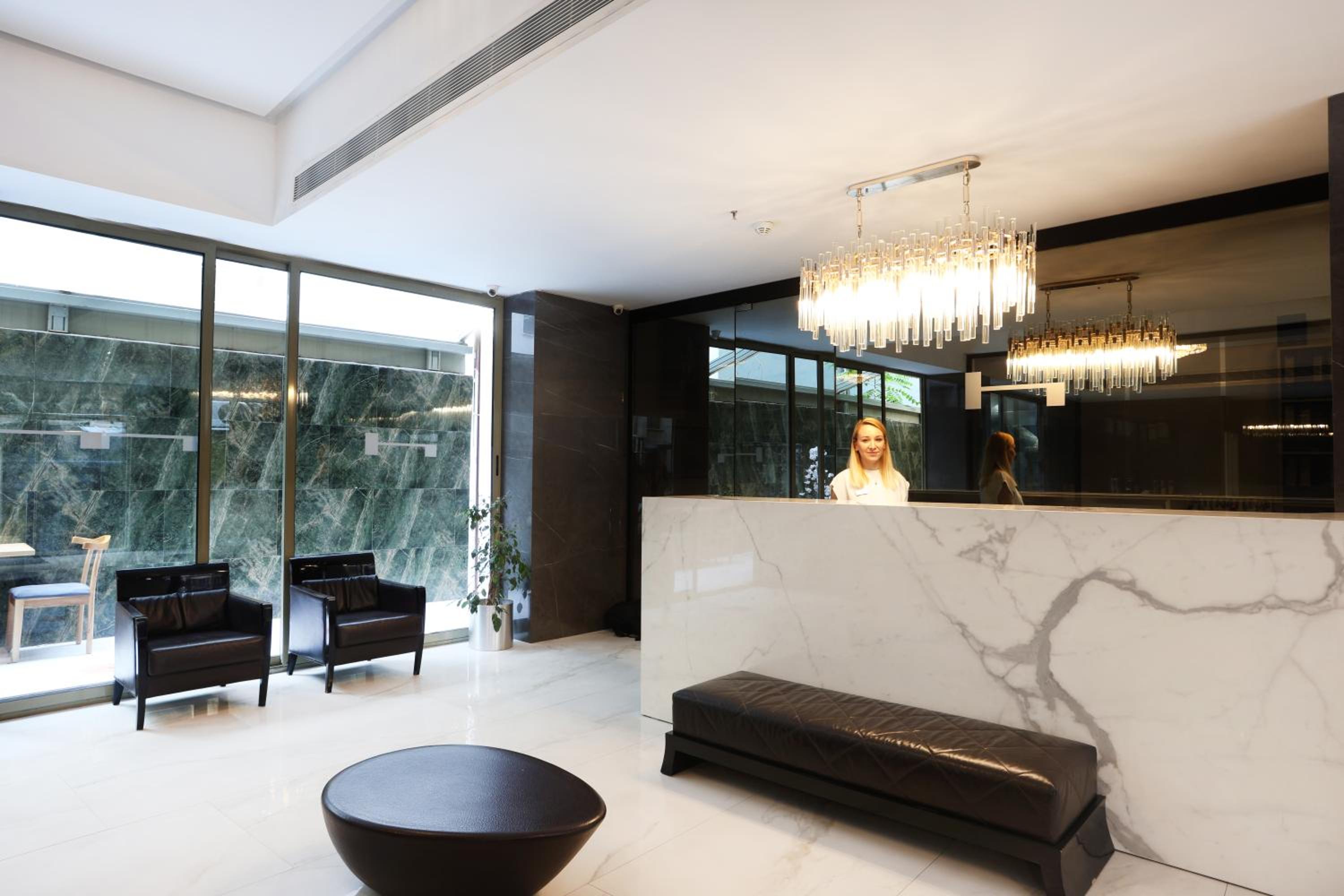 Riva Oteli Alsancak - Image 38