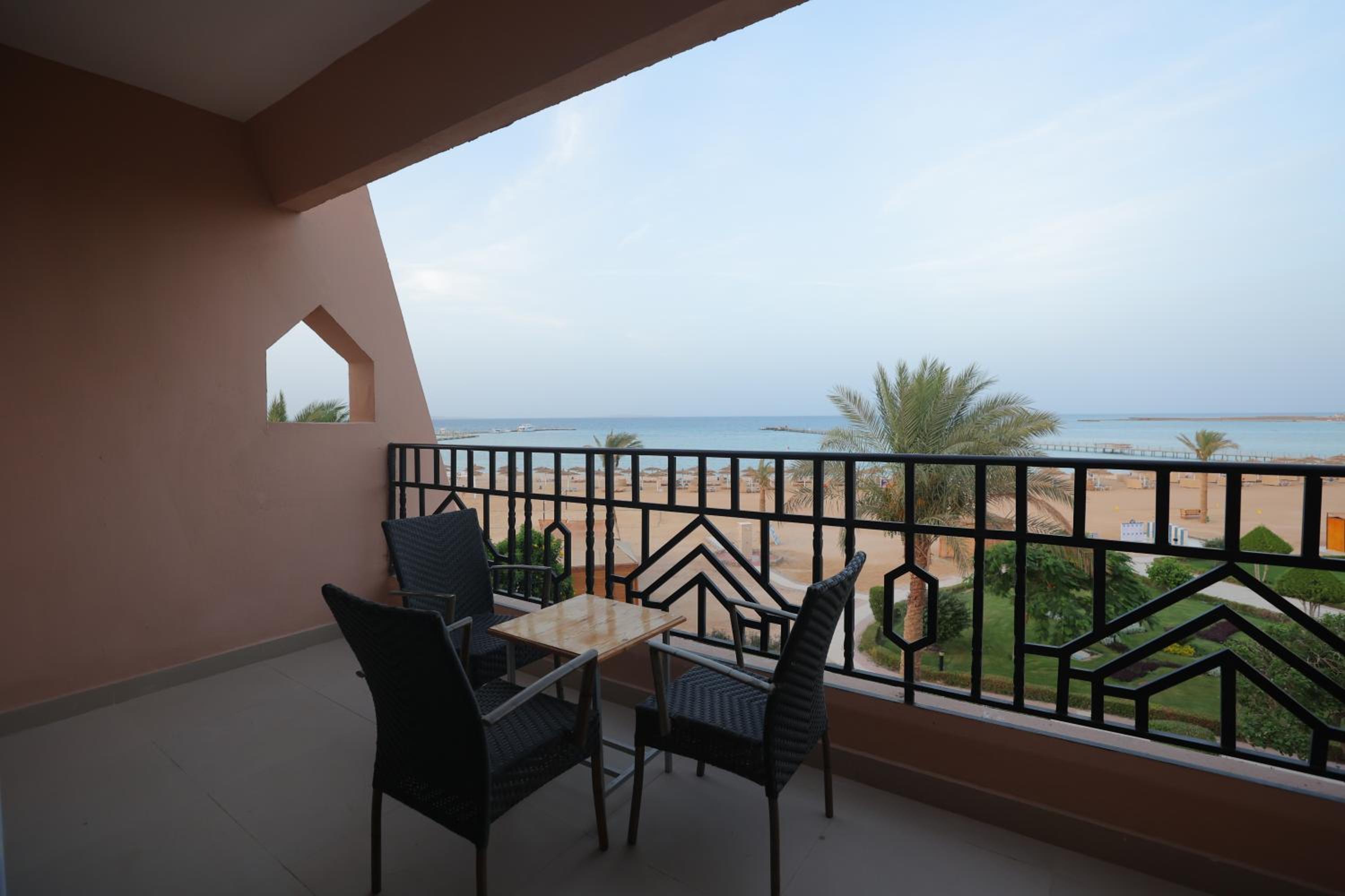 Jasmine Palace Resort