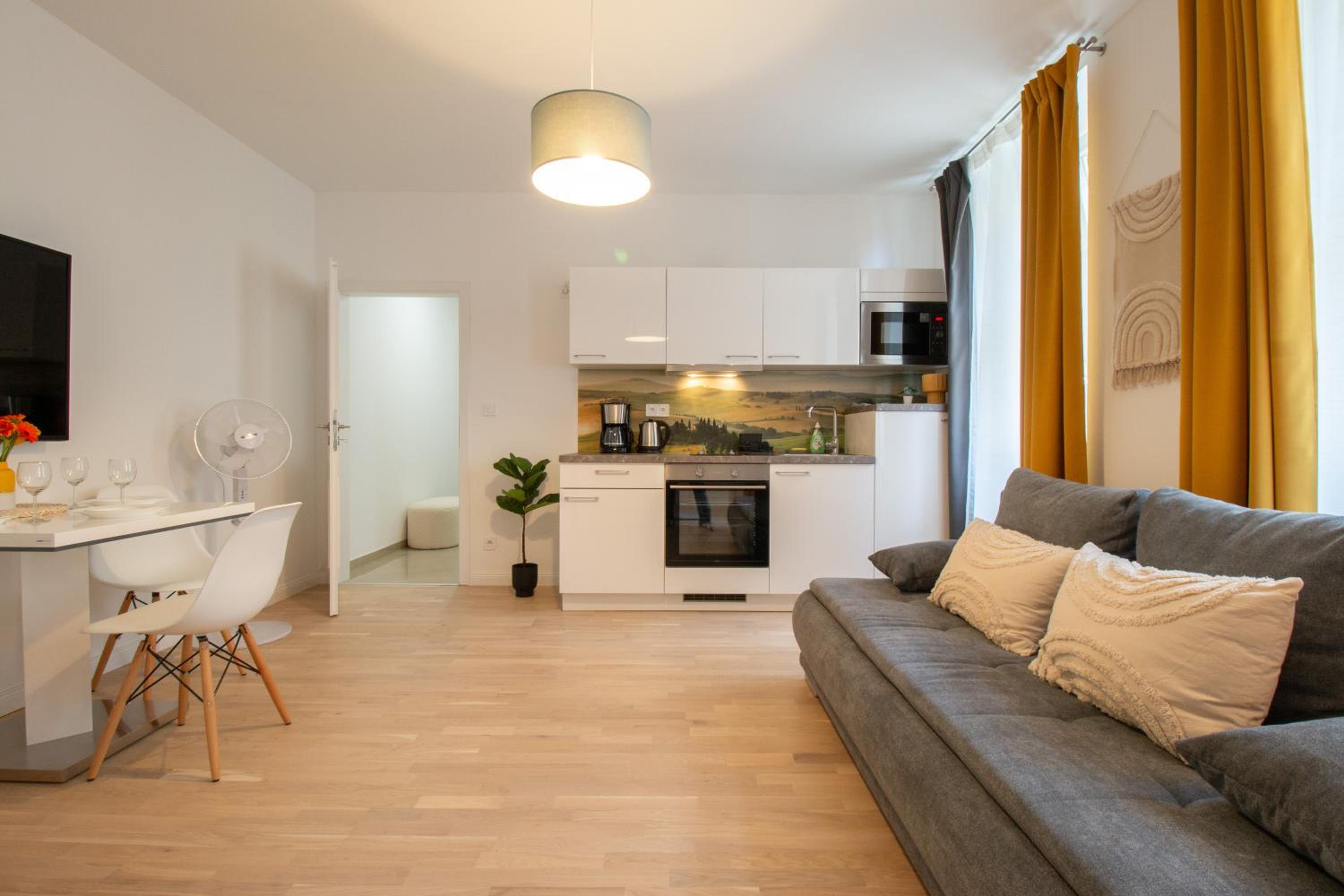 Washingtonova CR apartments