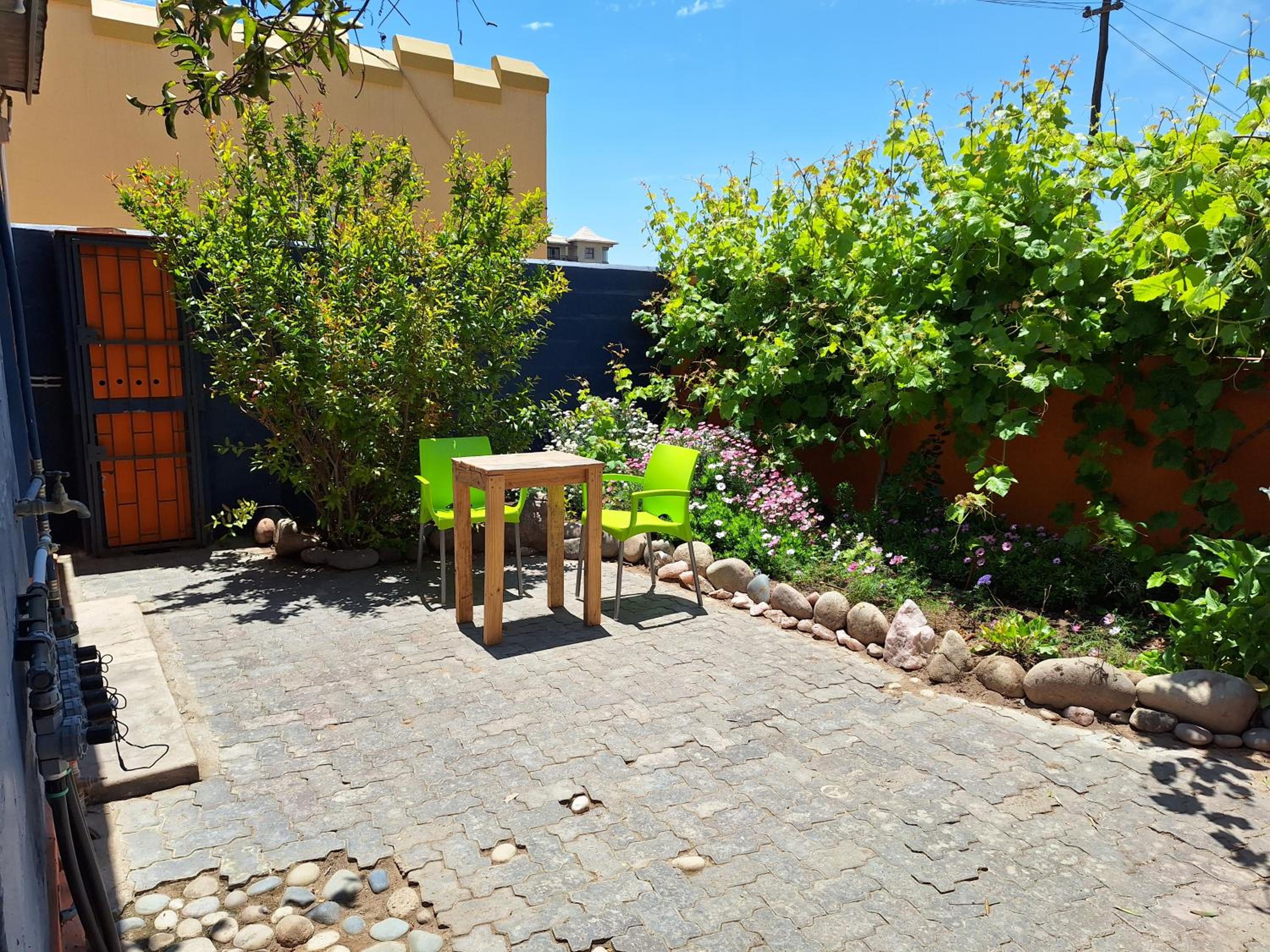 Japie's Yard Wanderer's Inn view 4