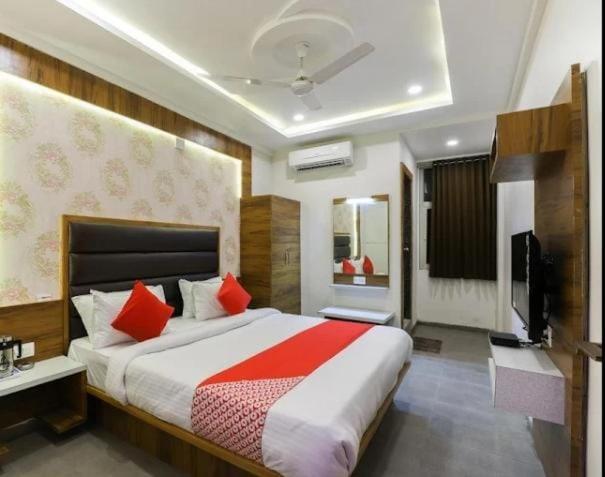 HOTEL AAGMAN BECHRAJI