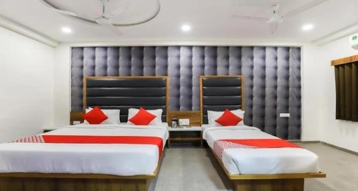 HOTEL AAGMAN BECHRAJI