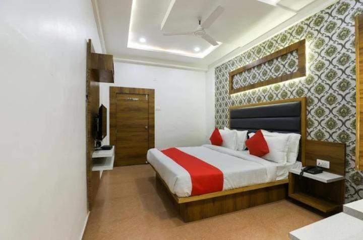 HOTEL AAGMAN BECHRAJI