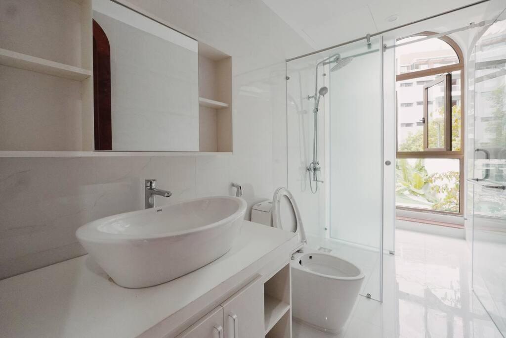 3L Serviced Apartment view 5