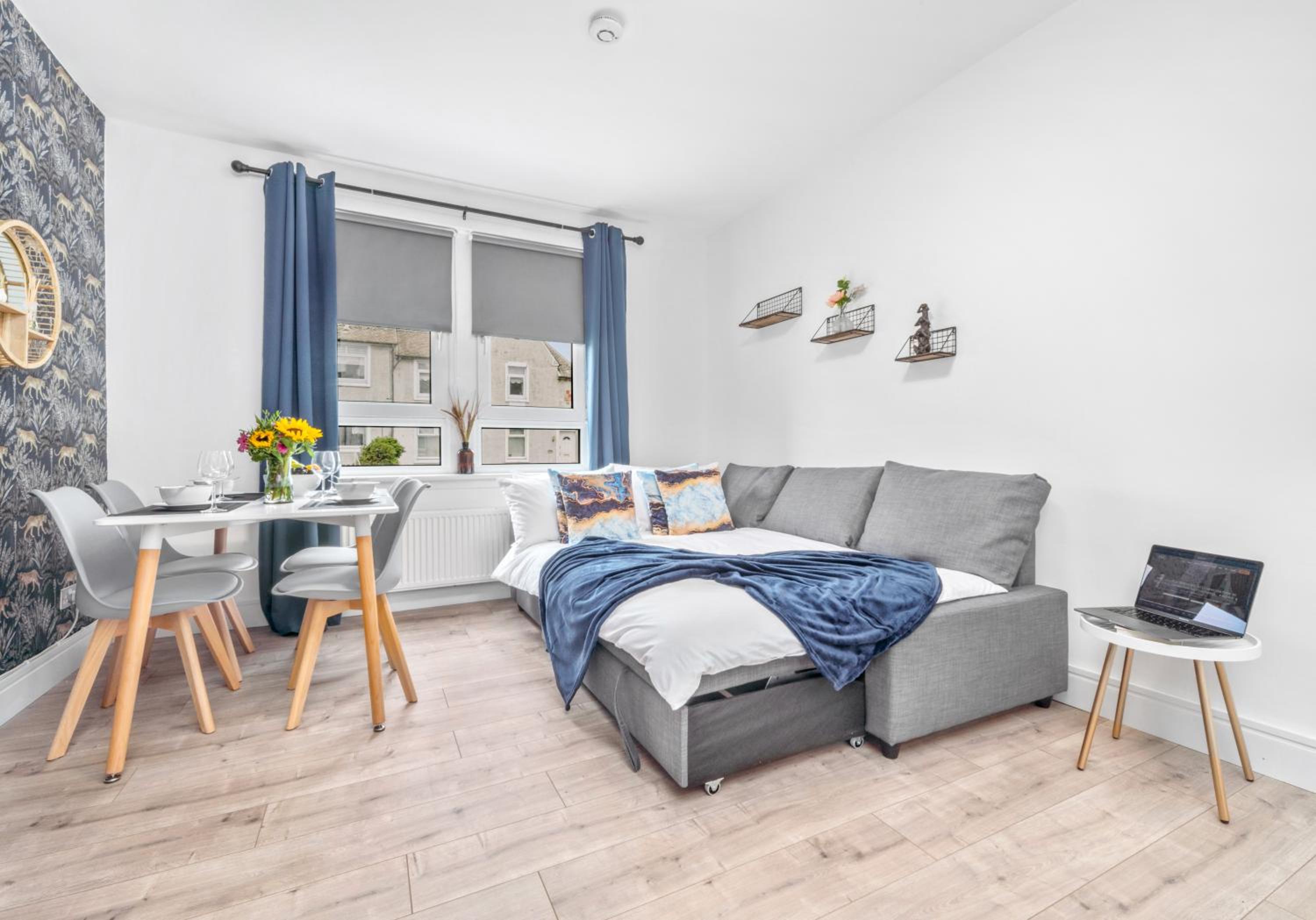 Sanderson Apartment by Klass Living Uddingston view 5