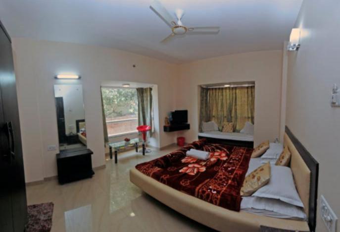 Saanie Villa view 4