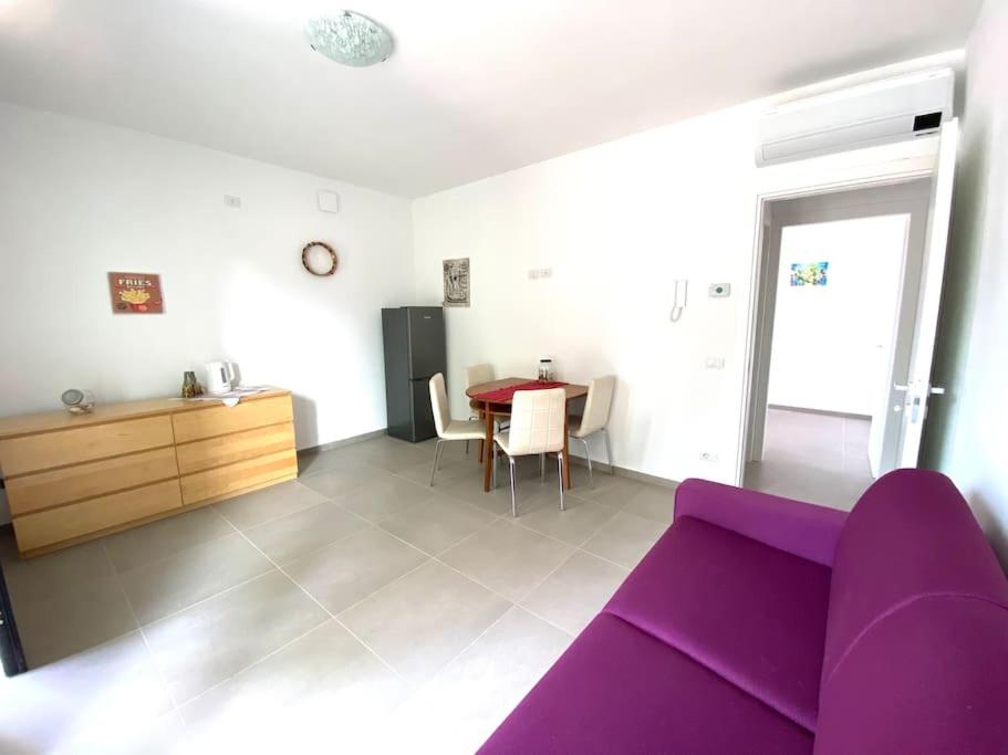 Villa Popilia Sea & Business Red view 4
