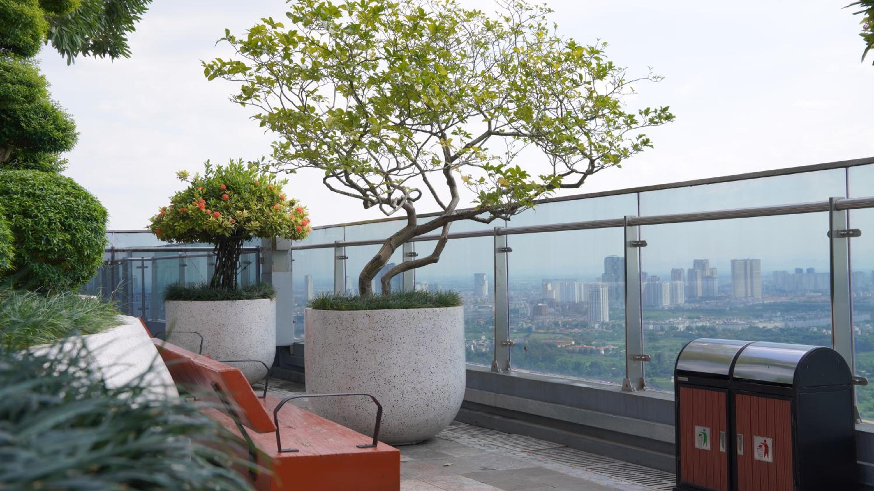 The Matrix One Private 2Brs Apt near Le Quang Dao