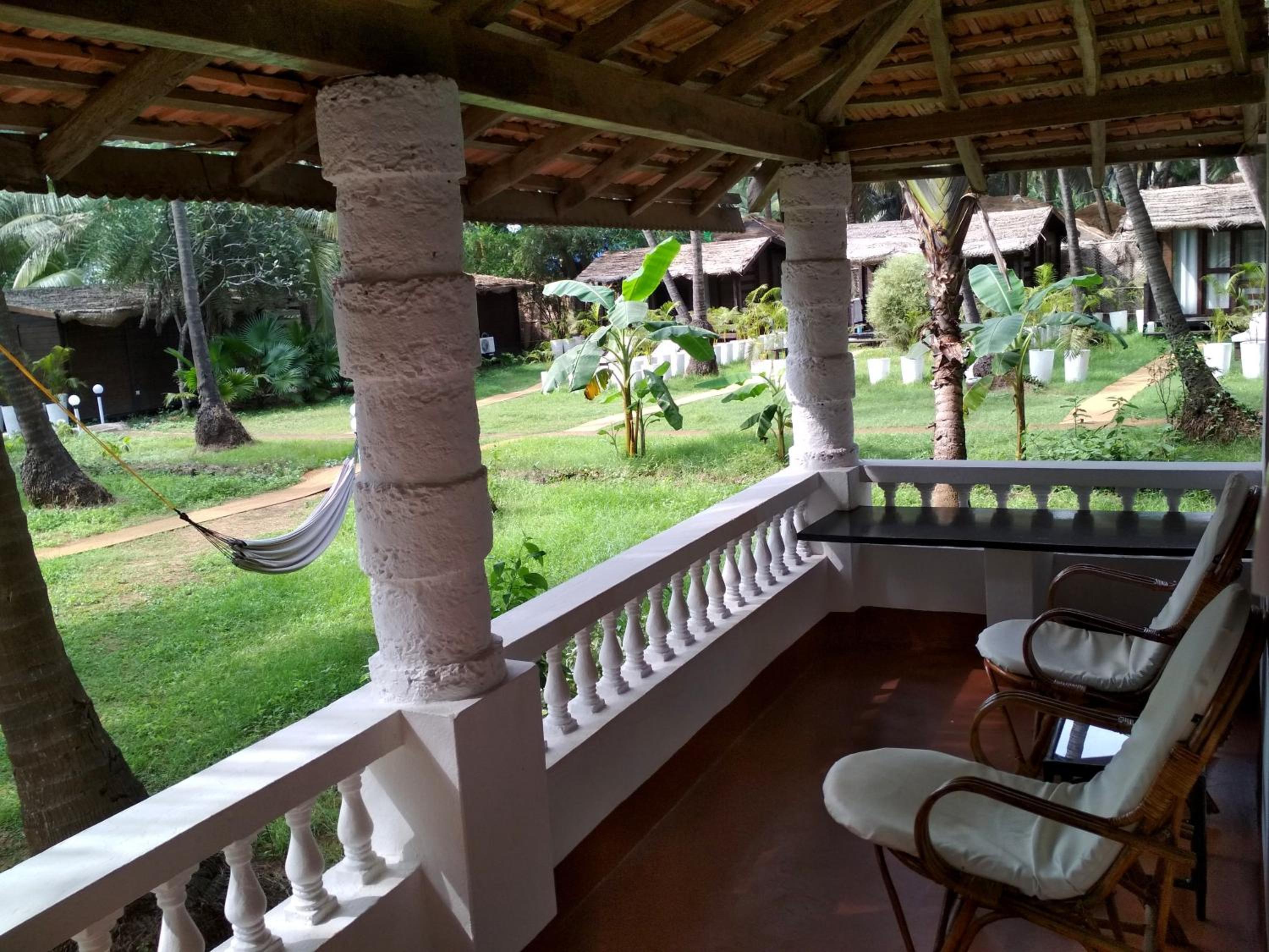 Mamagoa Beach Resort
