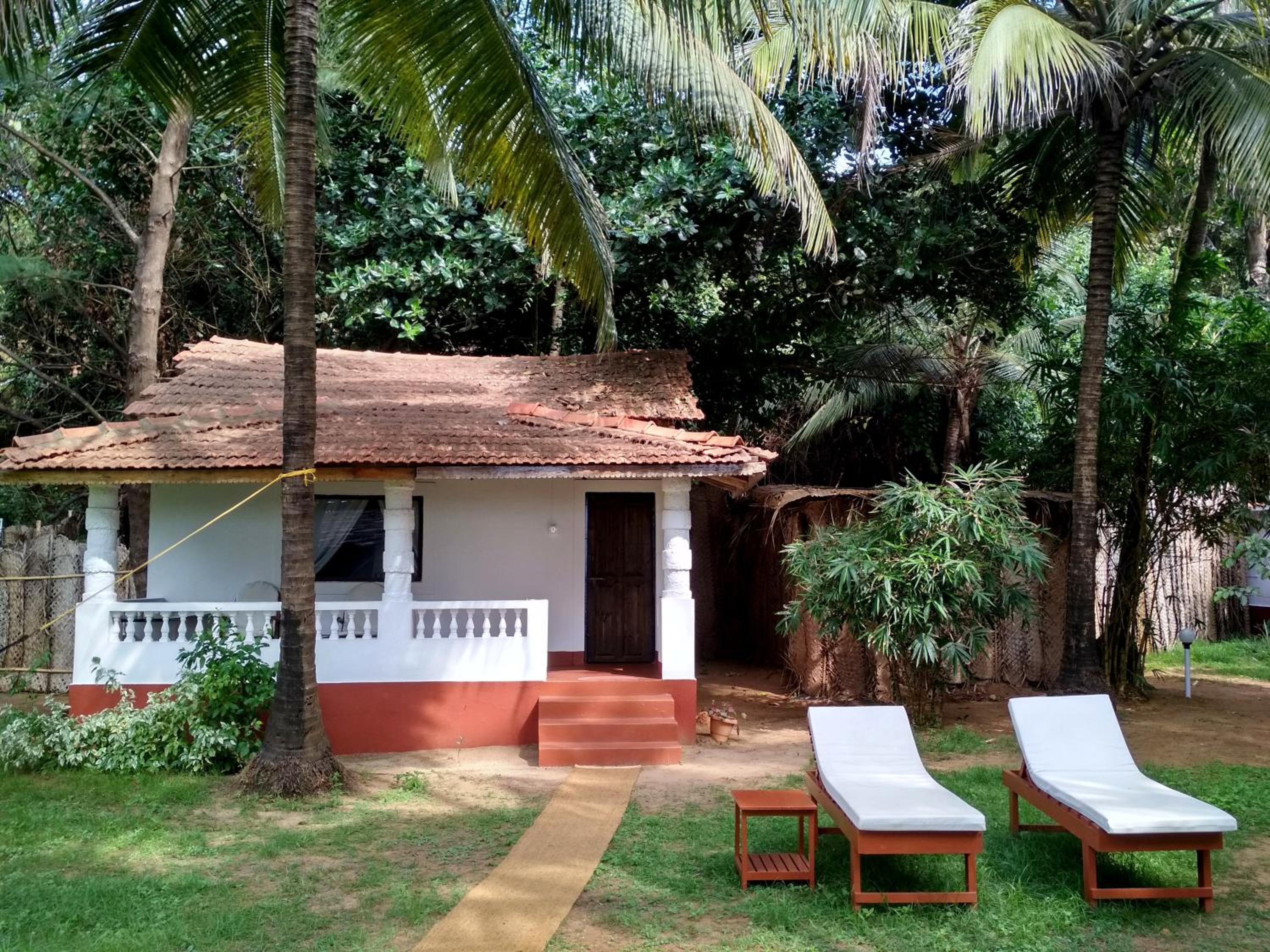 Mamagoa Beach Resort