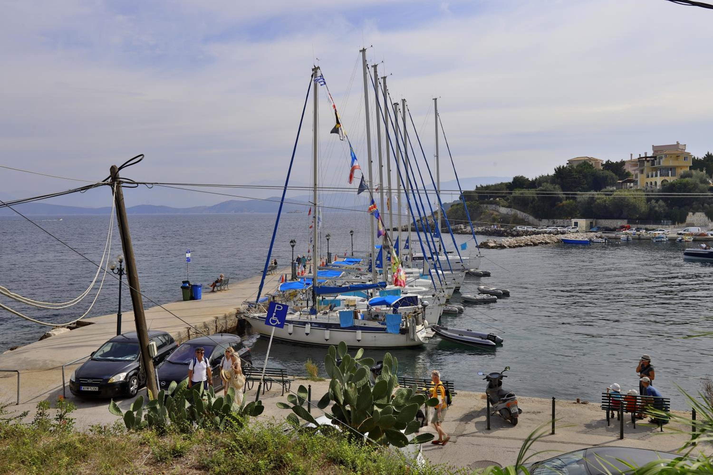 Kassiopi Seafront Elegant Apartments