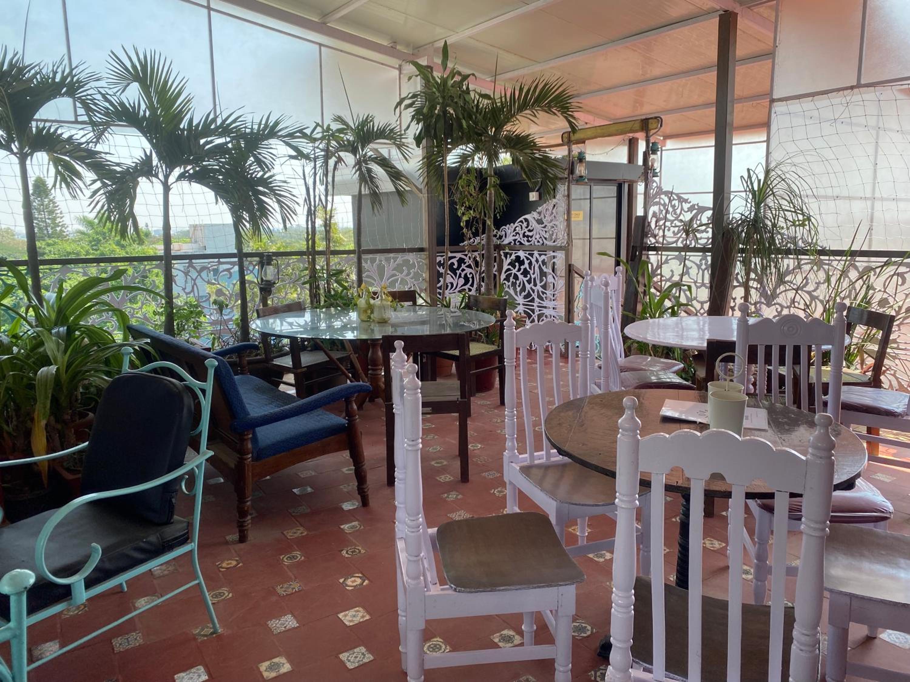 Golden Lotus Bangalore Boutique Suites
