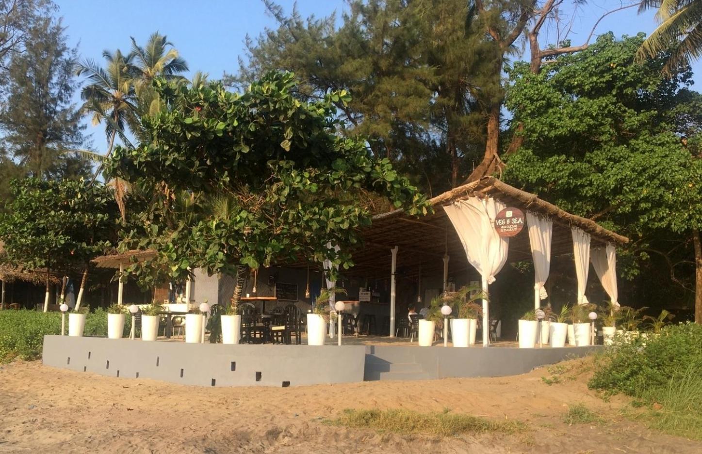 Mamagoa Beach Resort