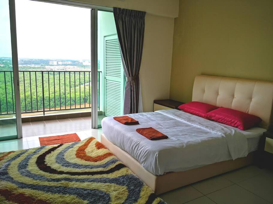 5min Mid Valley Southkey 10min KSL CIQ River View