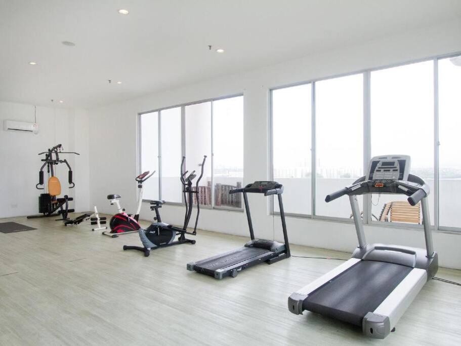 5min Mid Valley Southkey 10min KSL CIQ River View