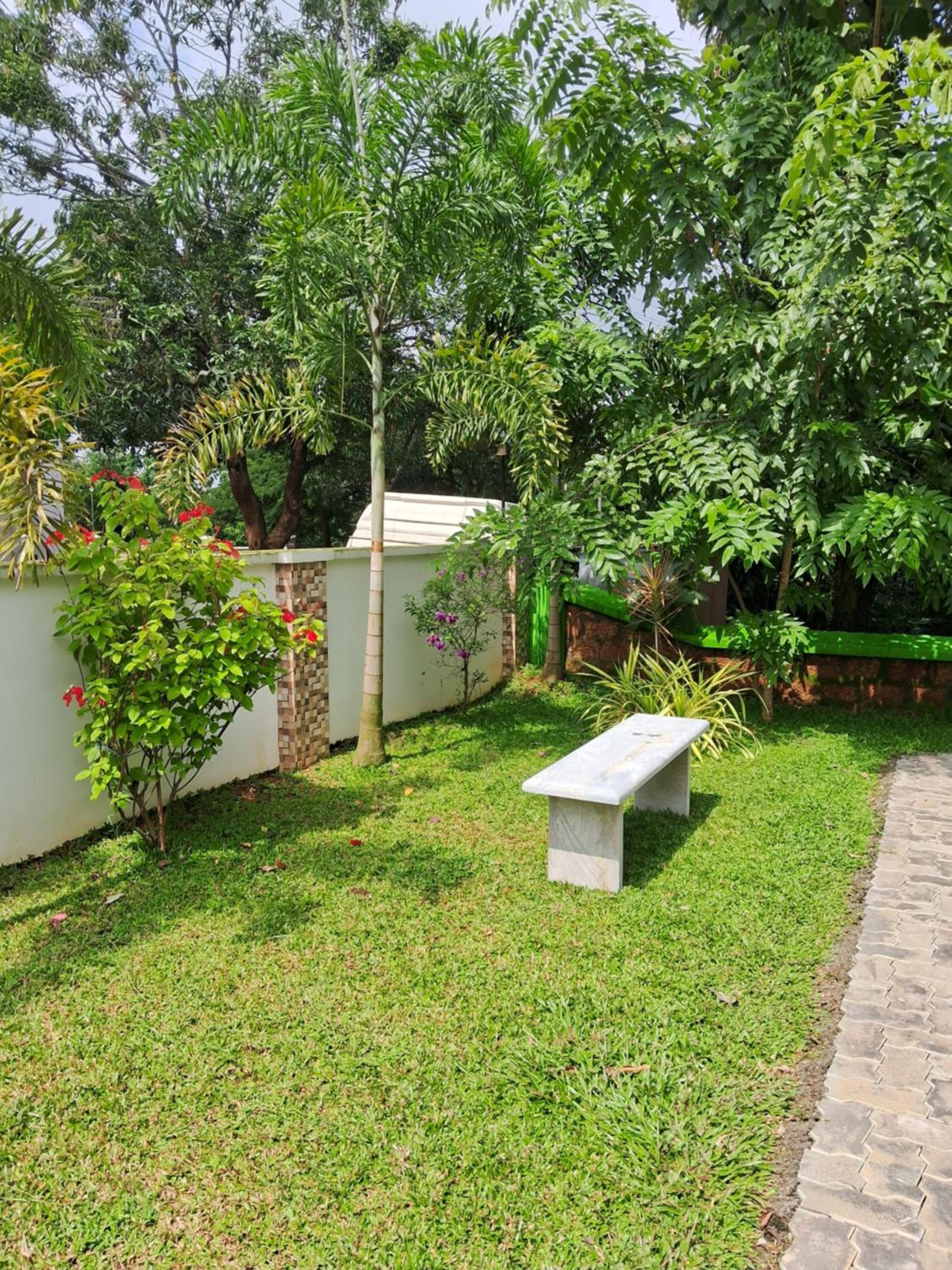 Cochin Vacations - Shamrock Inn - Property Image 5